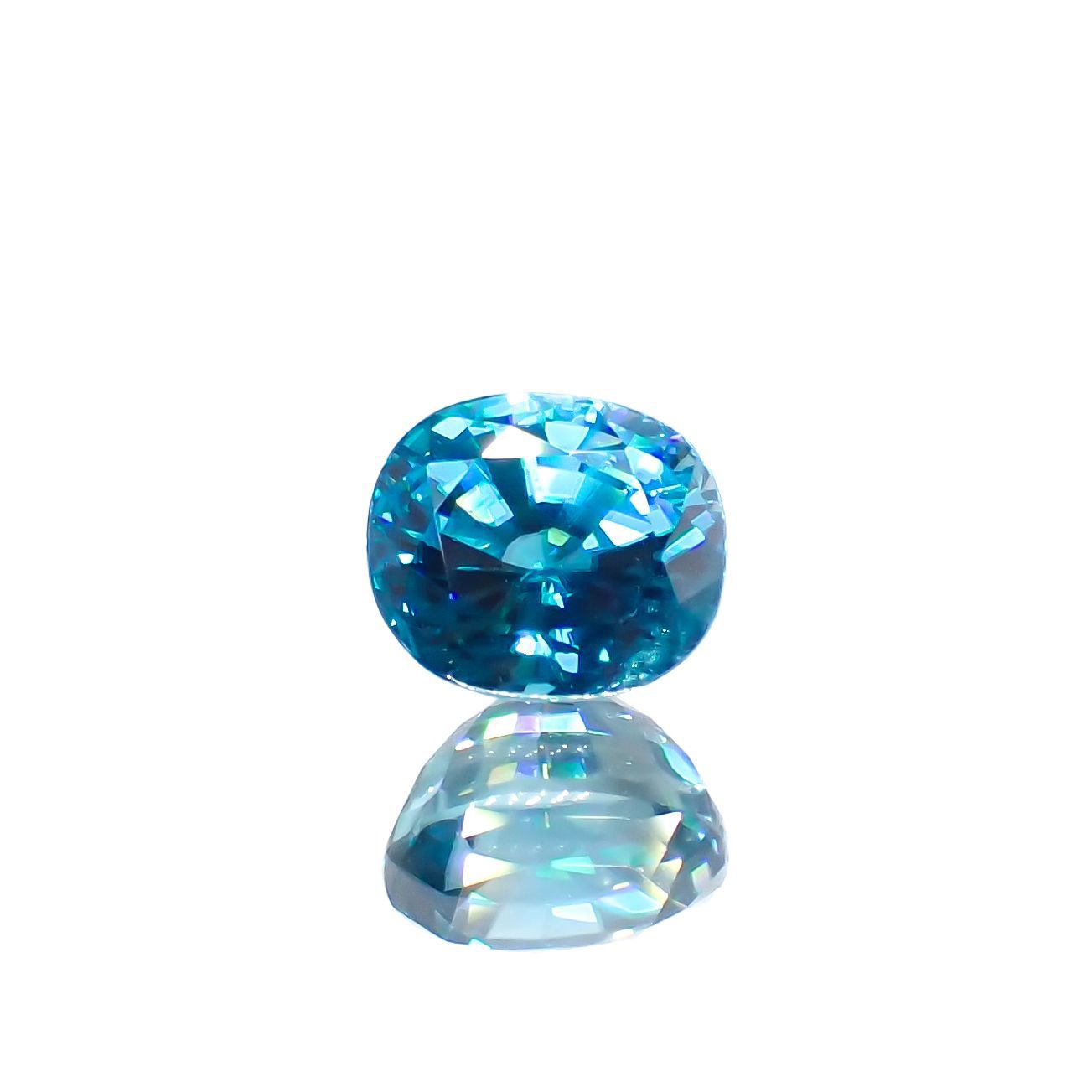 ラタナキリブルージルコン カンボジア産 1.83ct[220917926]6.2x5.5mm前後