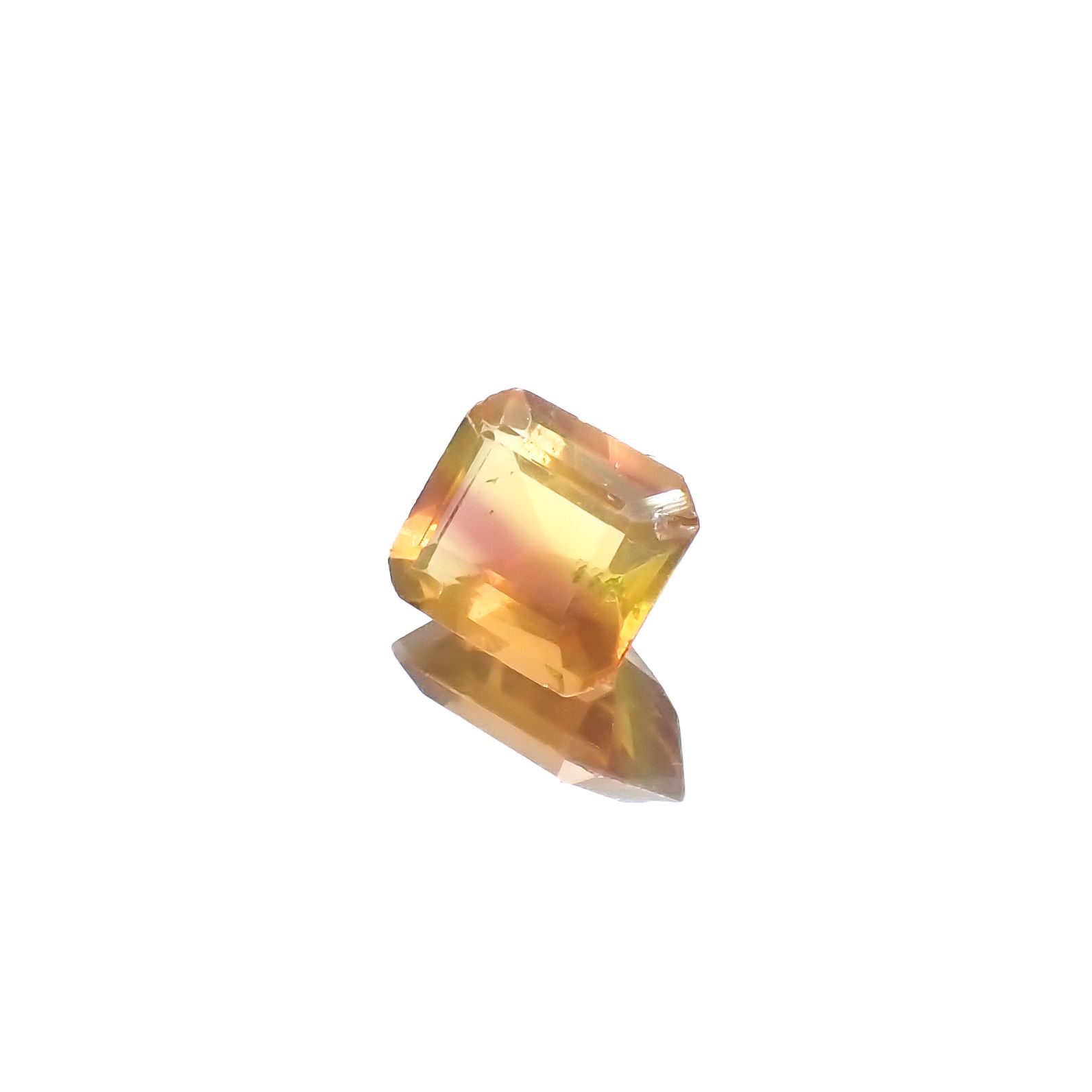 パーティカラーフローライト フルオレッセンス ブラジル産 3.46ct[240326909]9.8x7.9mm前後