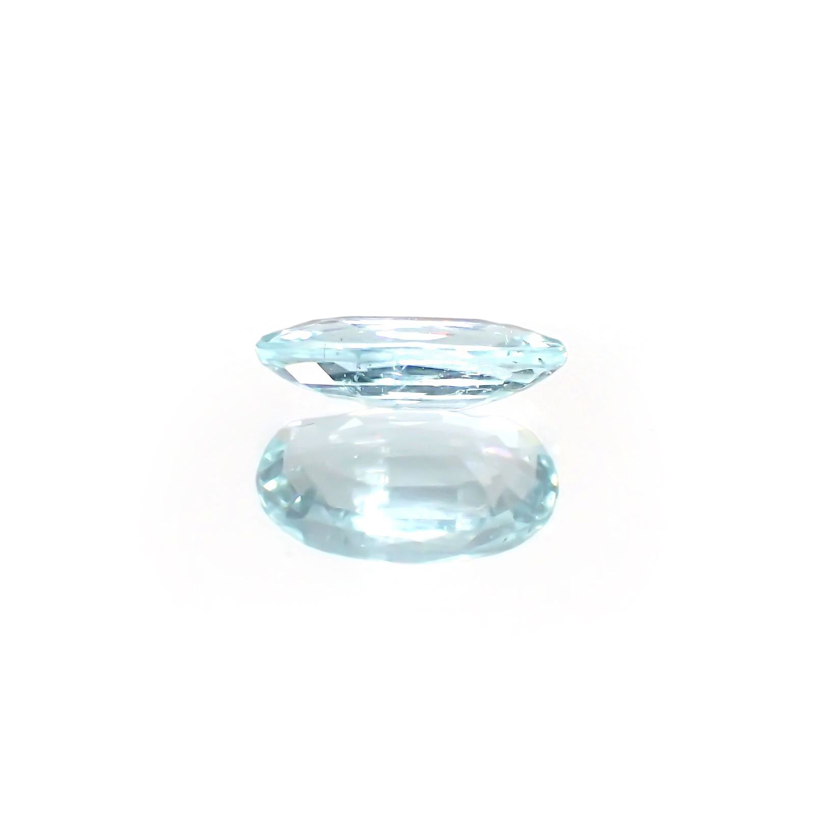 パライバトルマリン(宝石名トルマリン/別名パライバ・トルマリン)モザンビーク産 識別済 0.65ct / 7.9x4.7mm前後 [230421884]