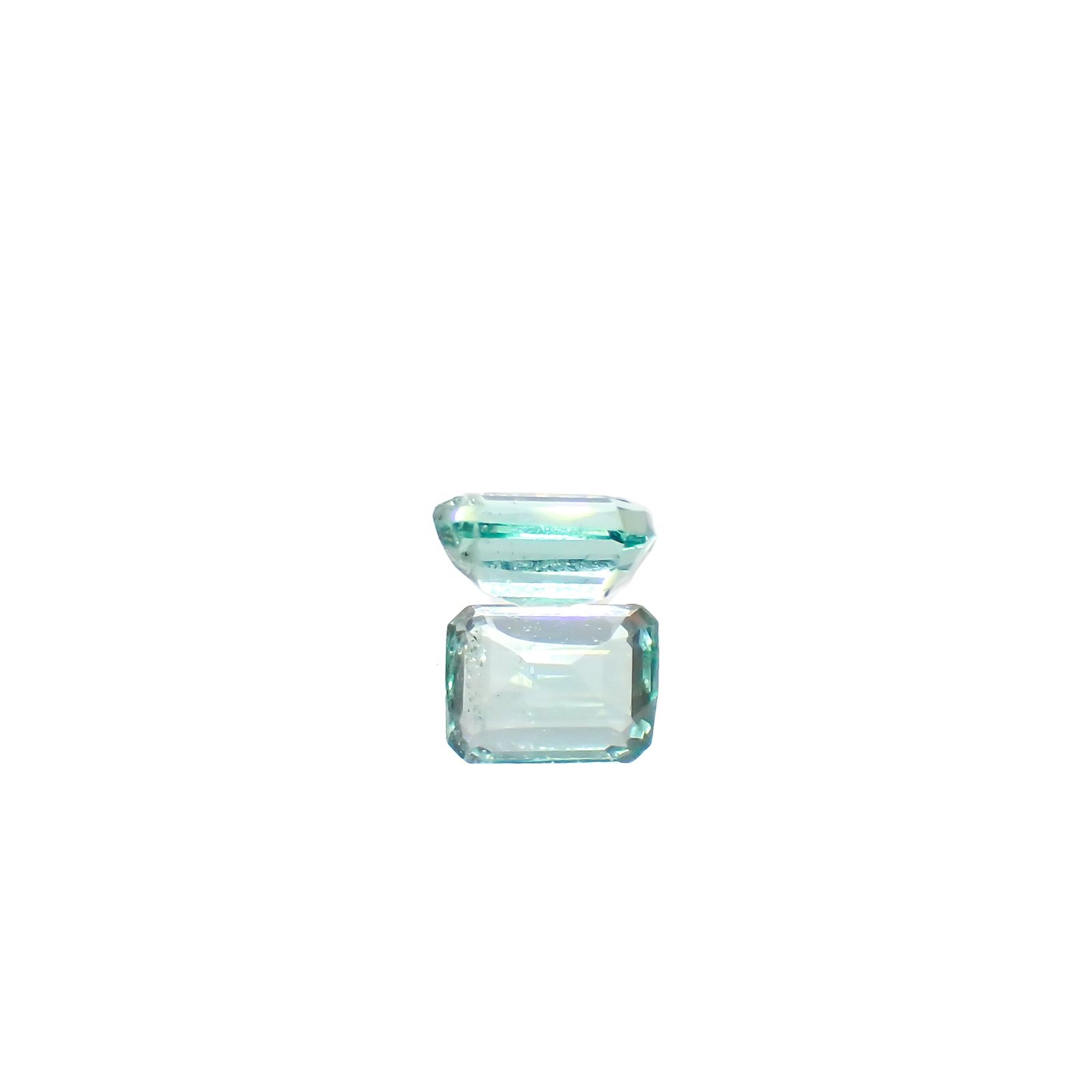 パステルカラーエメラルド コロンビア産 0.21ct[240225957]4x3mm前後