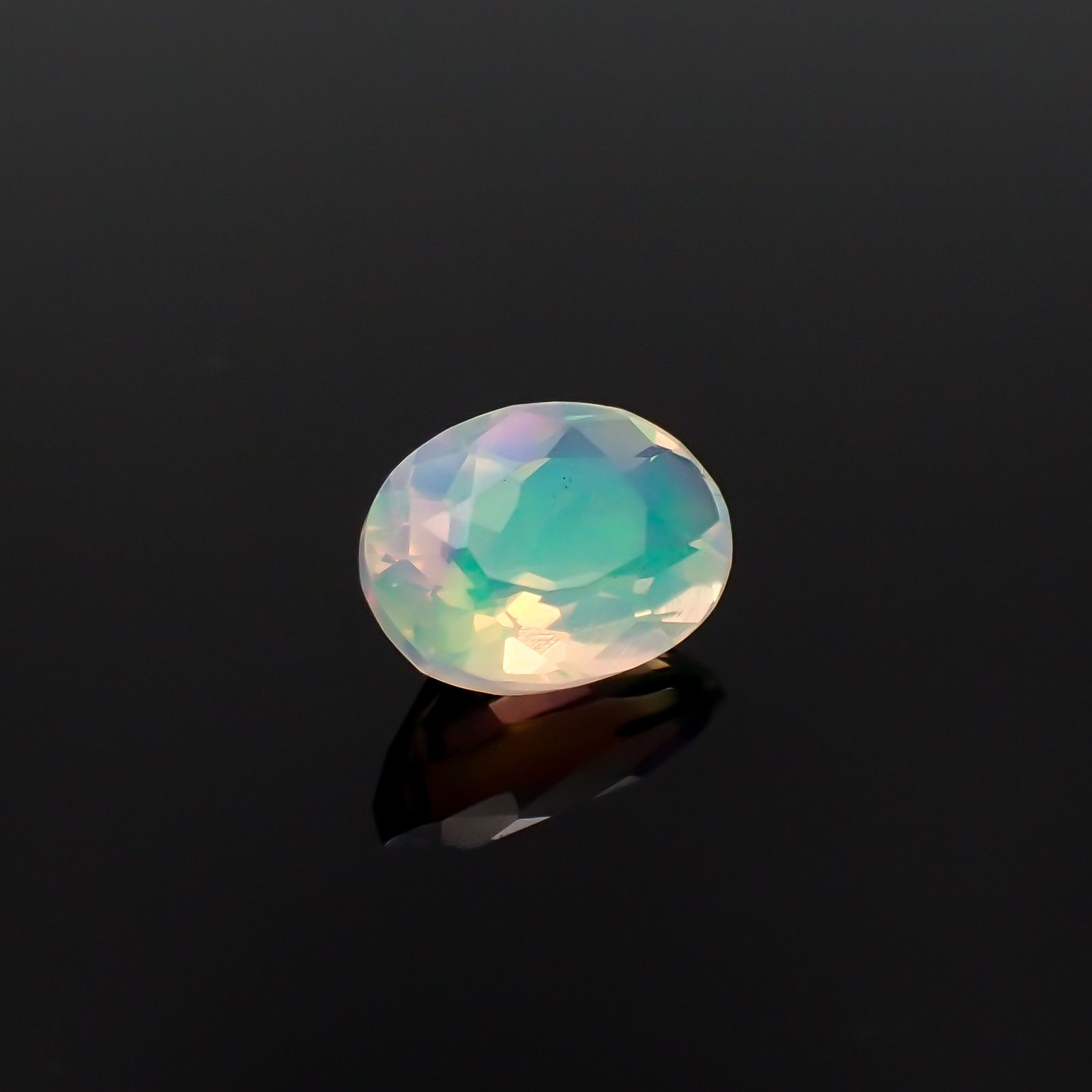エチオピアオパール エチオピア産 0.55ct[230522198]7x5mm前後
