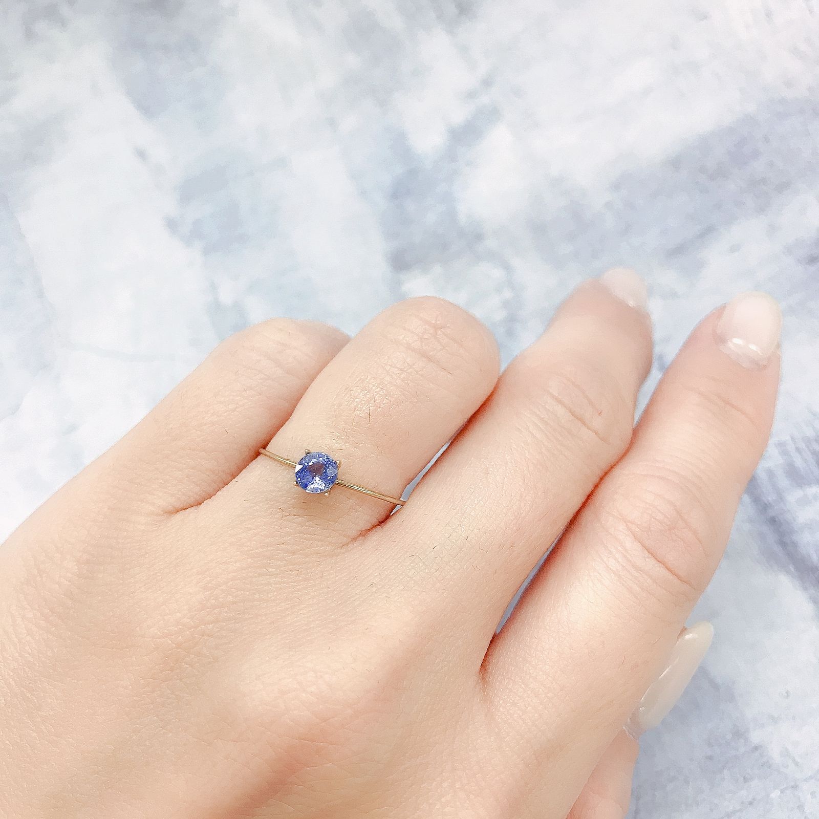 アイスブルーサファイア(宝石名サファイア)スリランカ/マダガスカル産 0.46ct 識別済[220515970]4.4x4.3mm前後