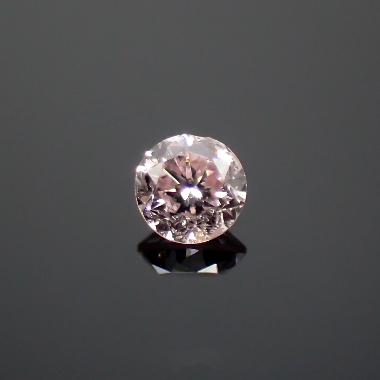 ピンクダイヤモンド SI-2 / LIGHT PINK ソーティング付き 産 ルース 0.048ct[210812232]2.1×2.2mm前後
