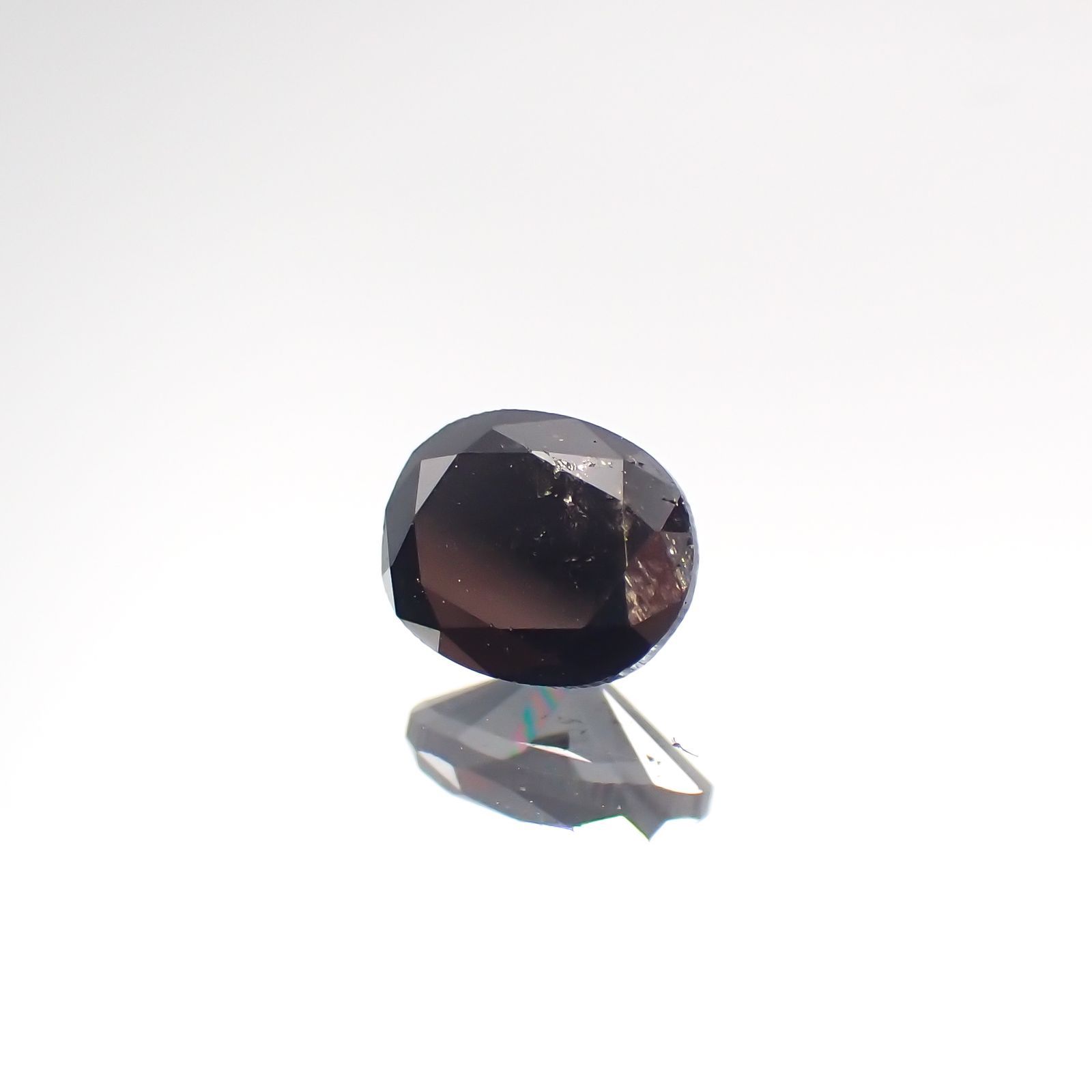 ブラックダイヤモンド(宝石名ダイアモンド) ジンバブエ産 0.43ct 識別済[210812795]5.1×4.1mm前後