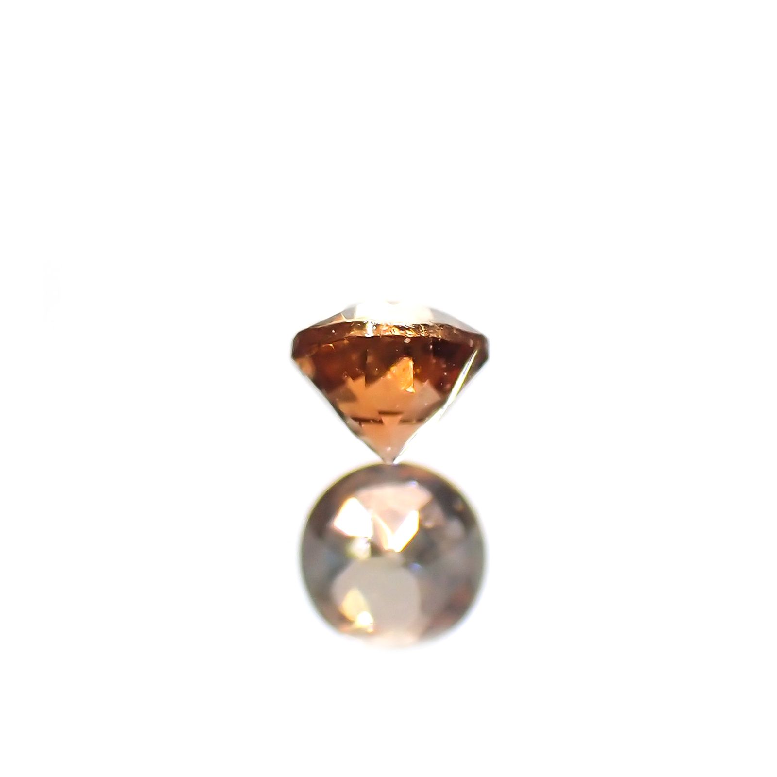 アンダリュサイト(宝石名アンダリュサイト)スリランカ/モザンビーク産 0.14ct 識別済[220114421]2.9x2.9mm前後