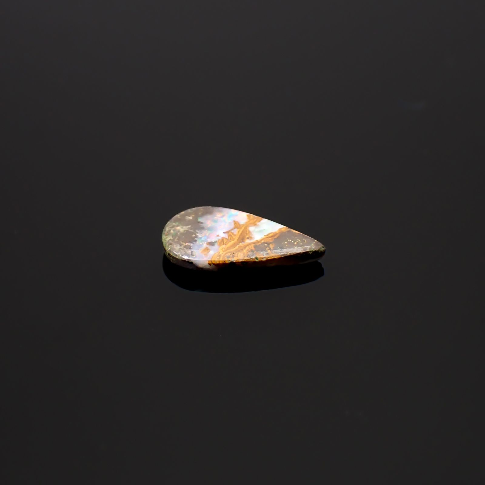 ボルダーオパール オーストラリア産 0.88ct / 10.9x6.2mm前後 [260933077]