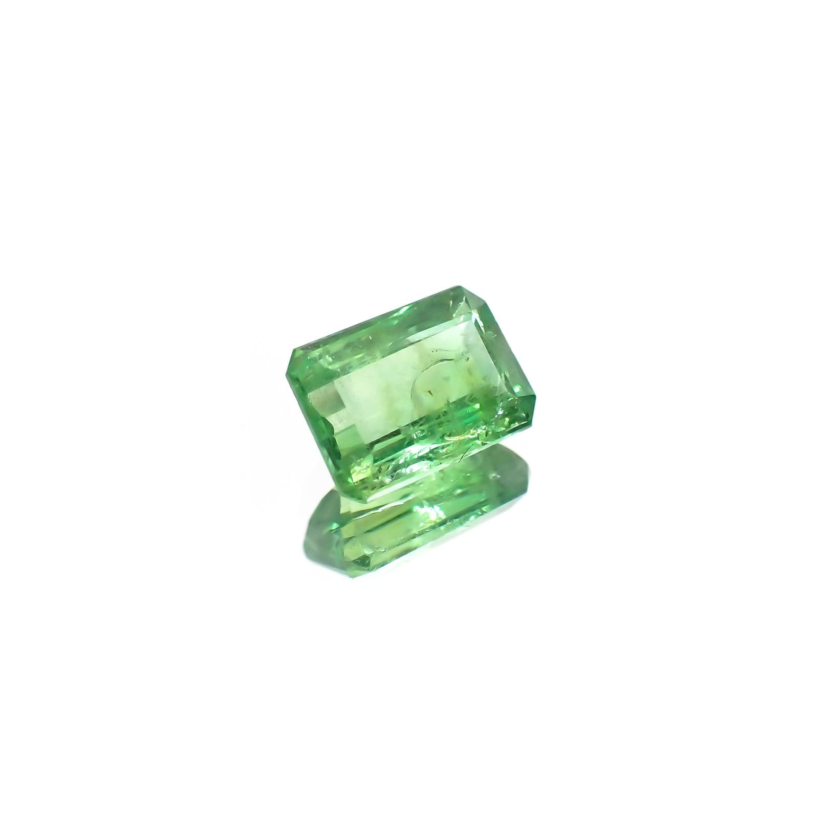 バイカラーツァボライト(宝石名グリーン グロッシュラー・ガーネット) タンザニア産 1.33ct 識別済[210711912]7.3×5.3mm前後