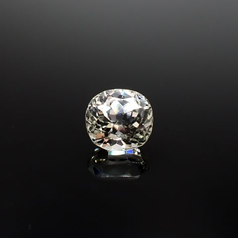 イエロースポジュミン(宝石名スポジュミン)アフガニスタン産 4.04ct 識別済[231225007]9.2x8.5mm前後
