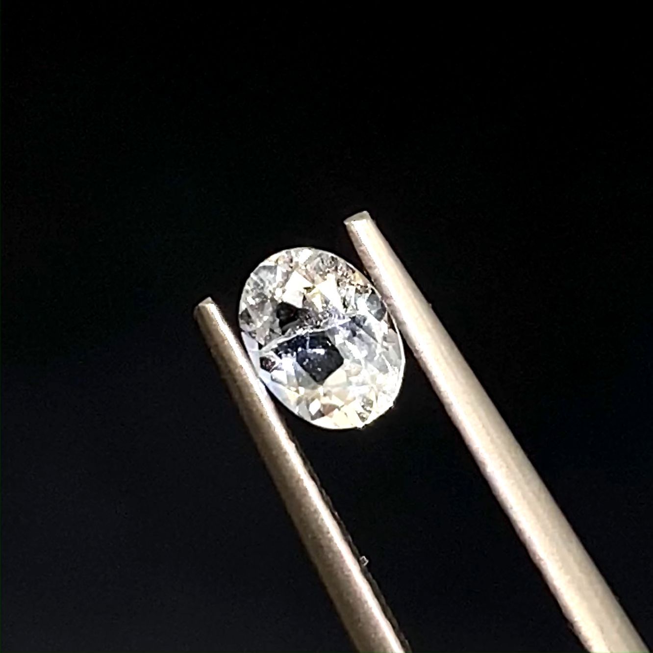ジェレメジェバイト(宝石名エレメジェバイト)ナミビア産 識別済 0.37ct