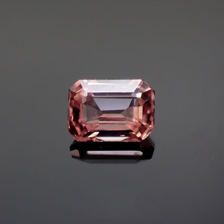パパラチャサファイア 非加熱(宝石名サファイア/別名パパラチャ・サファイア)スリランカ産 0.29ct GIA鑑付[230421635]4.11x3.02mm前後