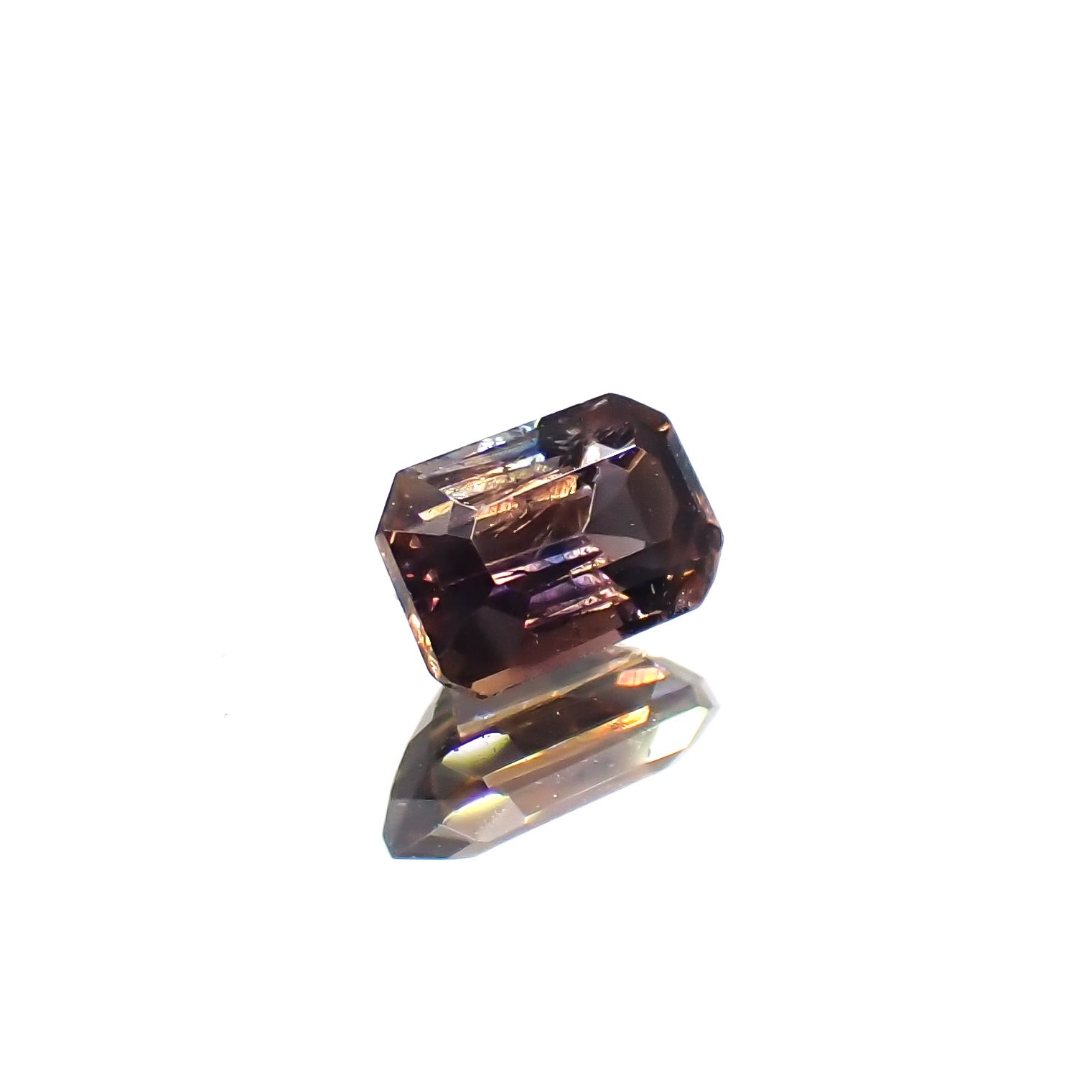 ブルーティント アキシナイト パキスタン産 0.31ct[230321055]4.7x3.1mm前後