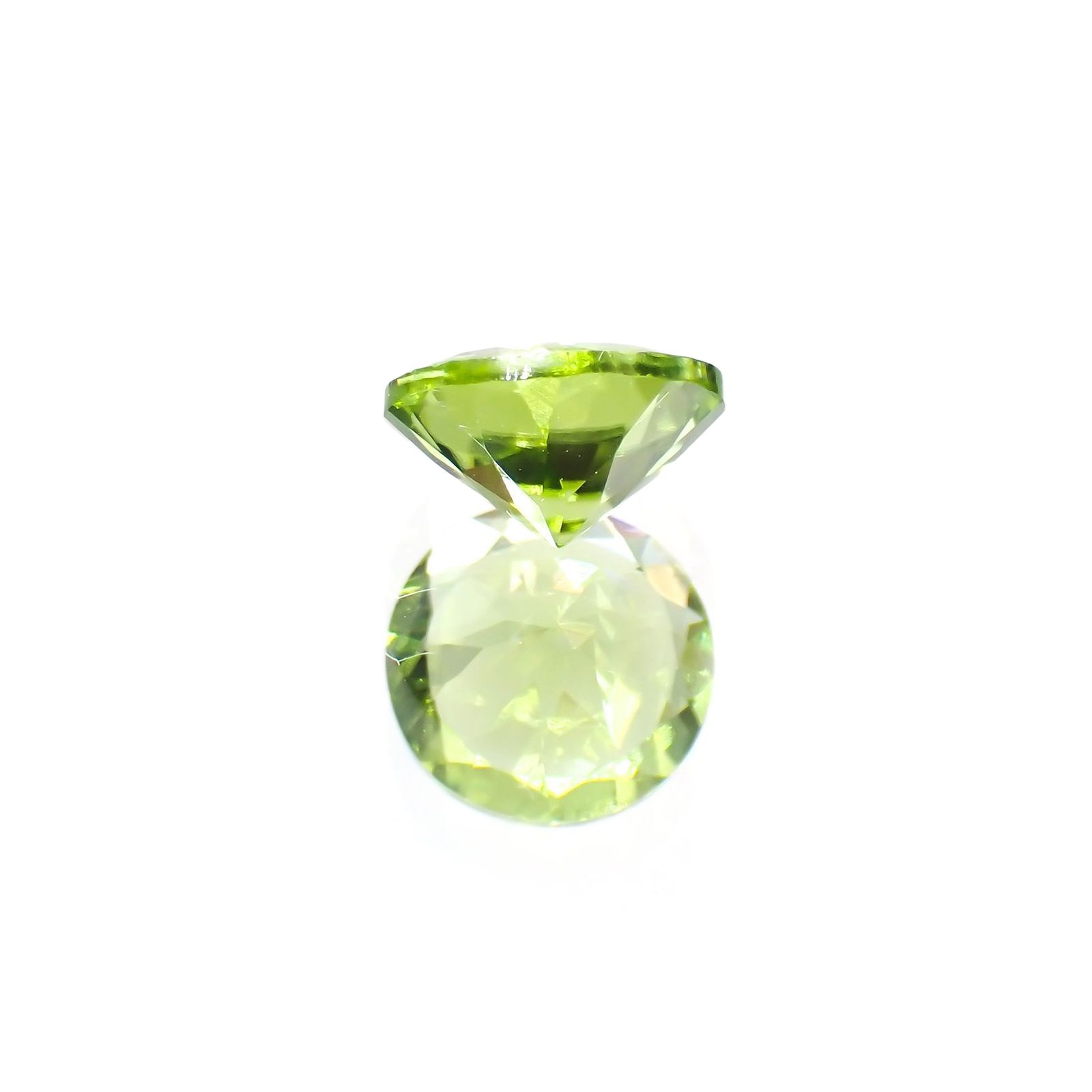 ペリドット(宝石名ペリドット) パキスタン産 識別済 1.28ct / 7.1x7.1mm前後 [260713086]