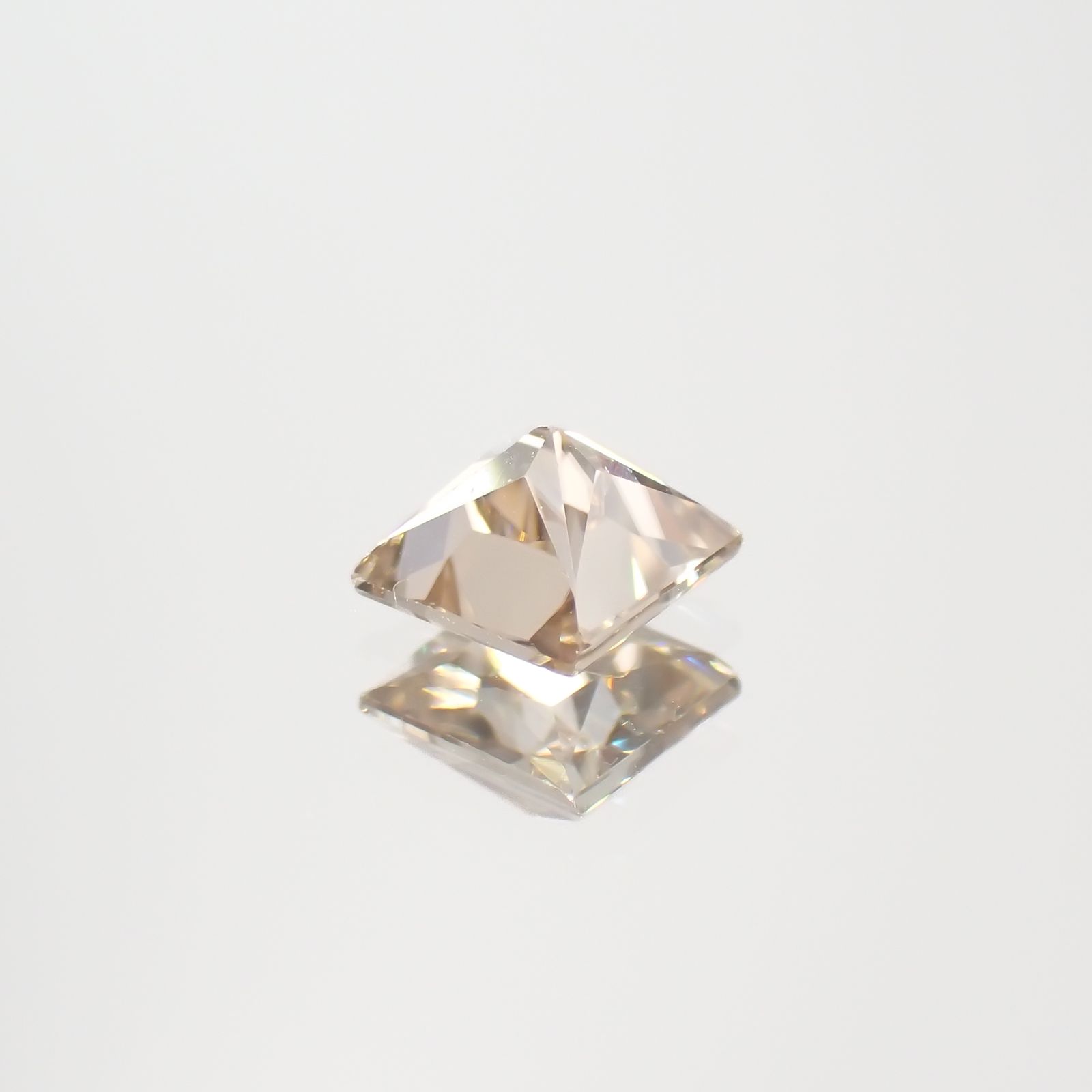 ◇プリンセスカット◇シャンパンカラージルコン スリランカ/カンボジア産 0.53ct[230421644]4x3.9mm前後