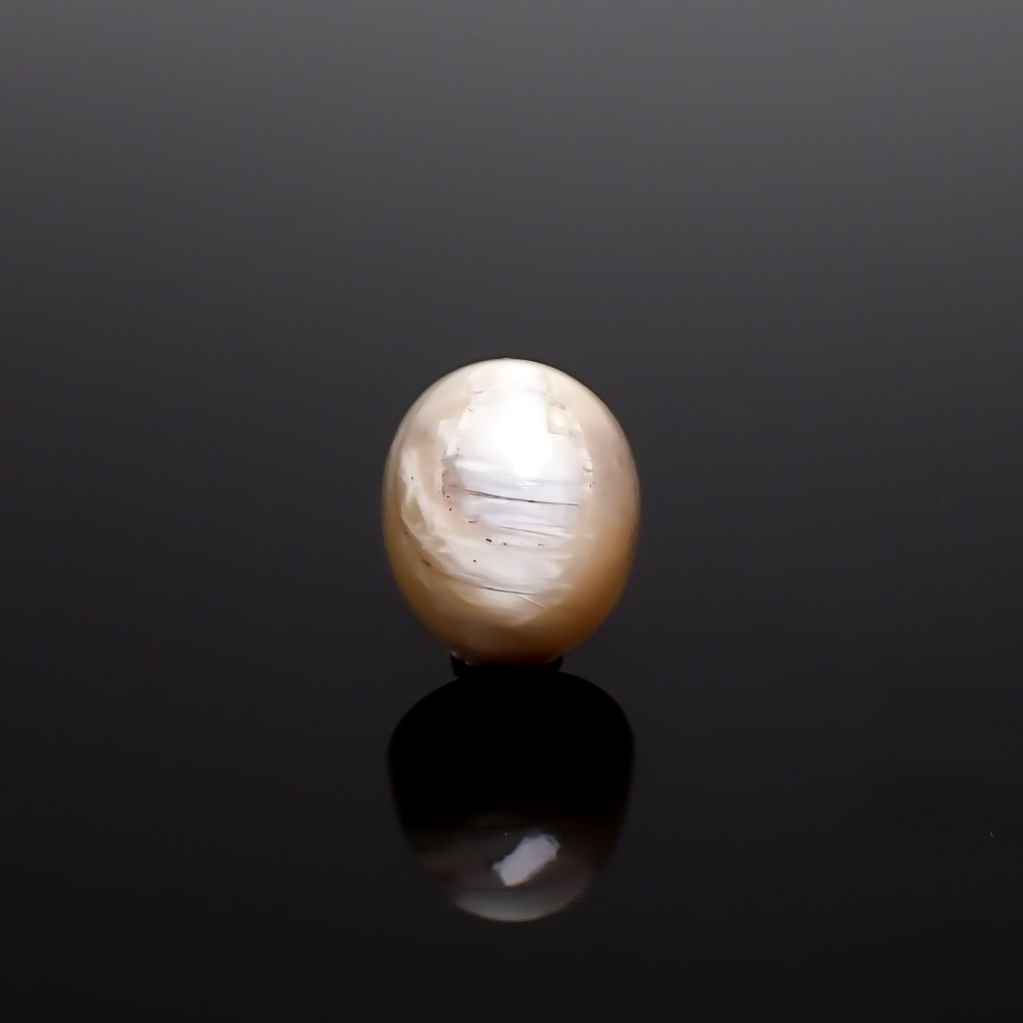 オパールキャッツアイ ブラジル・バイーア州産 4.32ct / 11.3x9.4mm前後 [260933096]