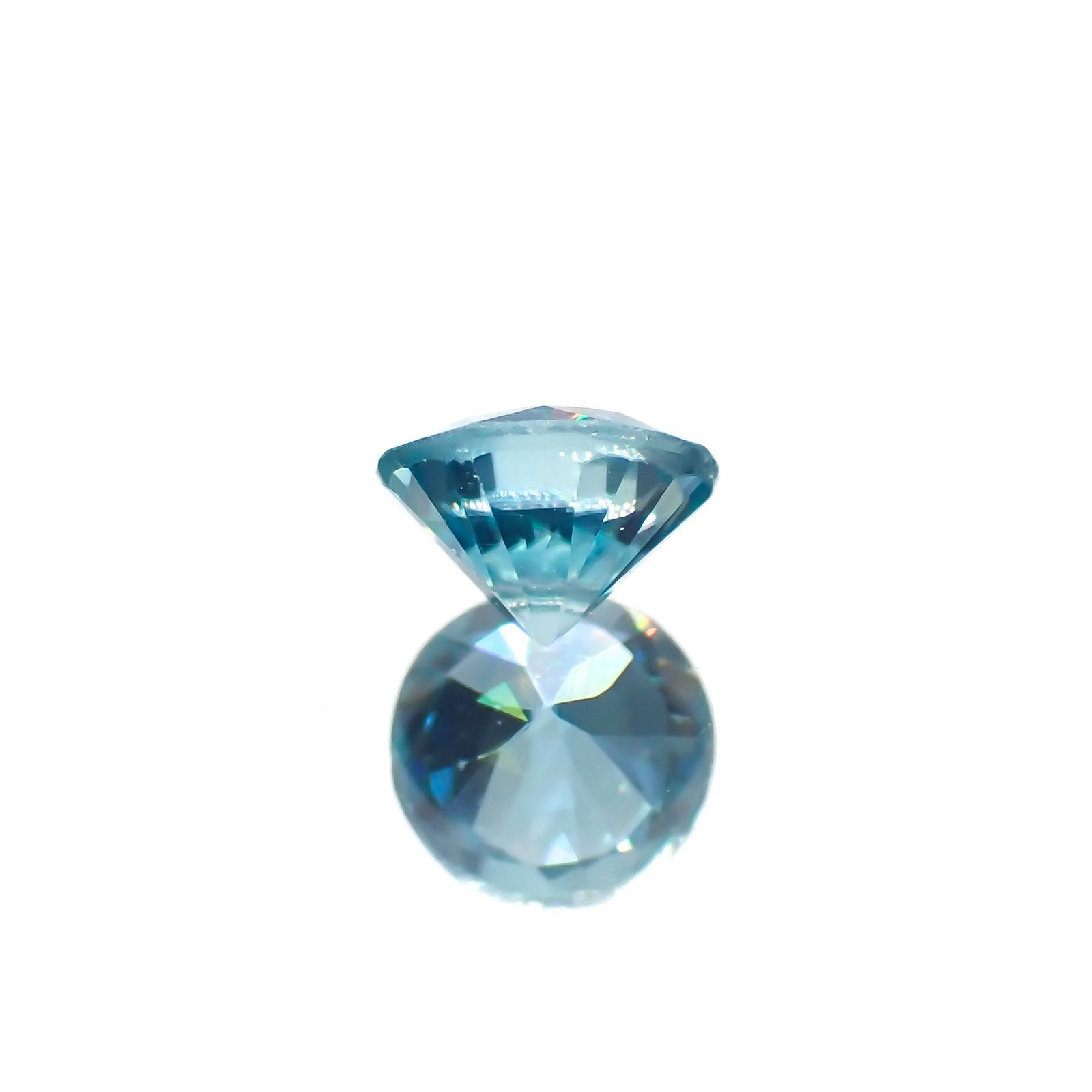 ブルージルコン カンボジア産 0.61ct[230220509]4.8x4.8mm前後