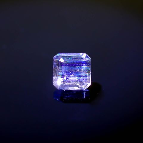 レインボースキャポライト ブラジル産 0.65ct[231225060]5.1x5.1mm前後