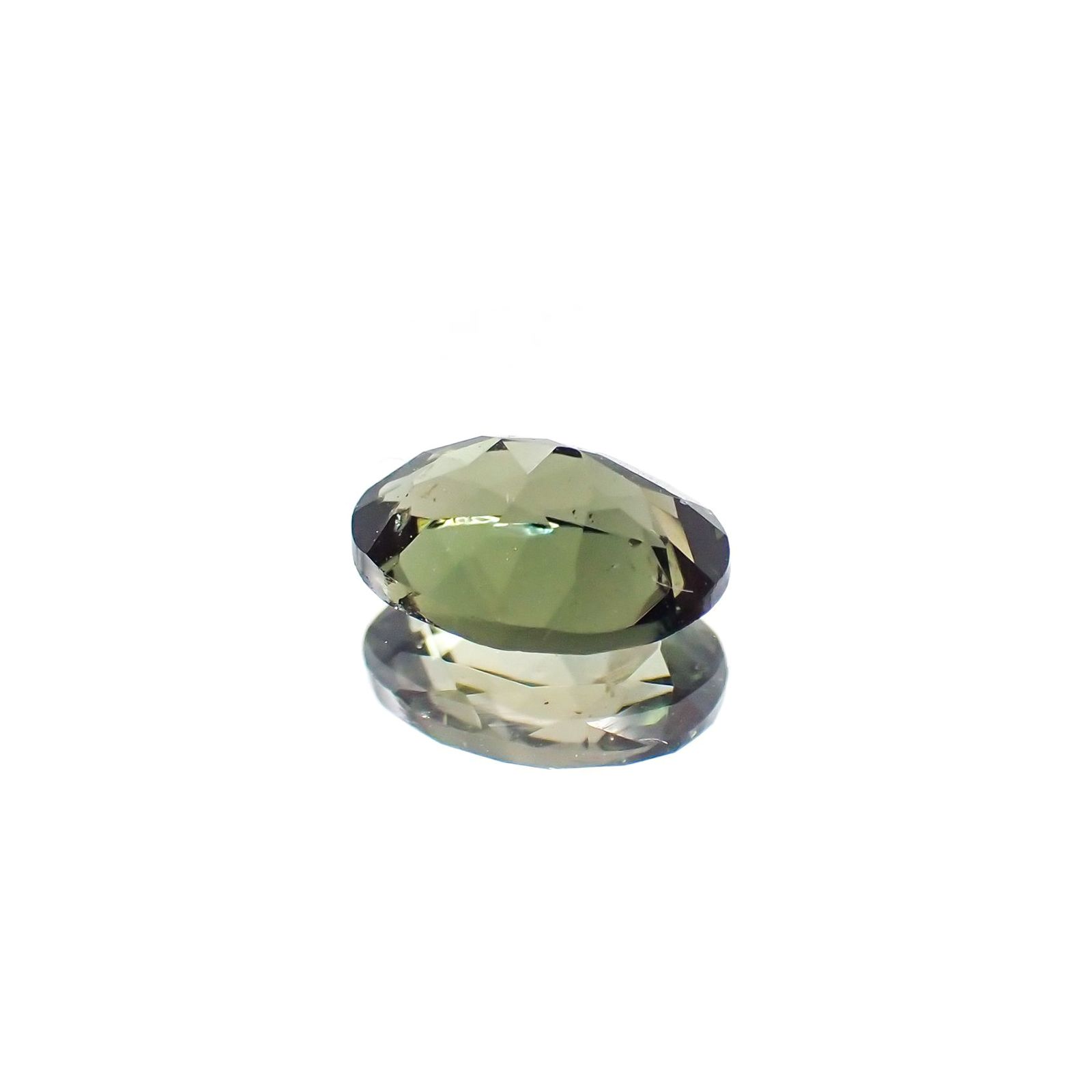 コーネルピン(宝石名コーネルピン)スリランカ産 識別済 0.63ct / 6.6x4.5mm前後 [231124090]