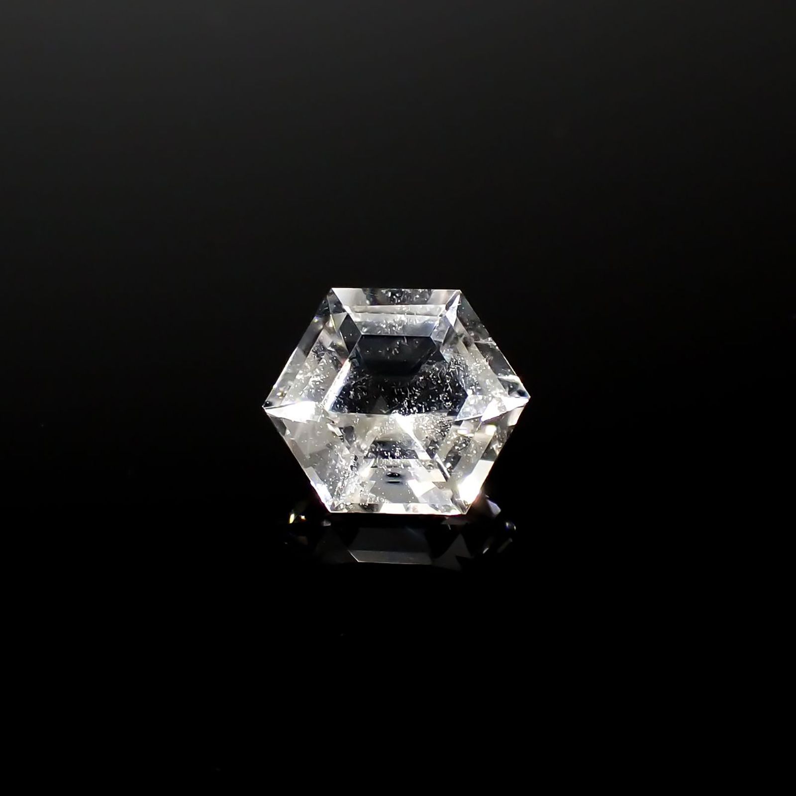 ◇ヘキサゴンカット◇レムリアンシードクリスタル(保証シール付き) ブラジル産 1.15ct [240326840]7x6.8mm前後