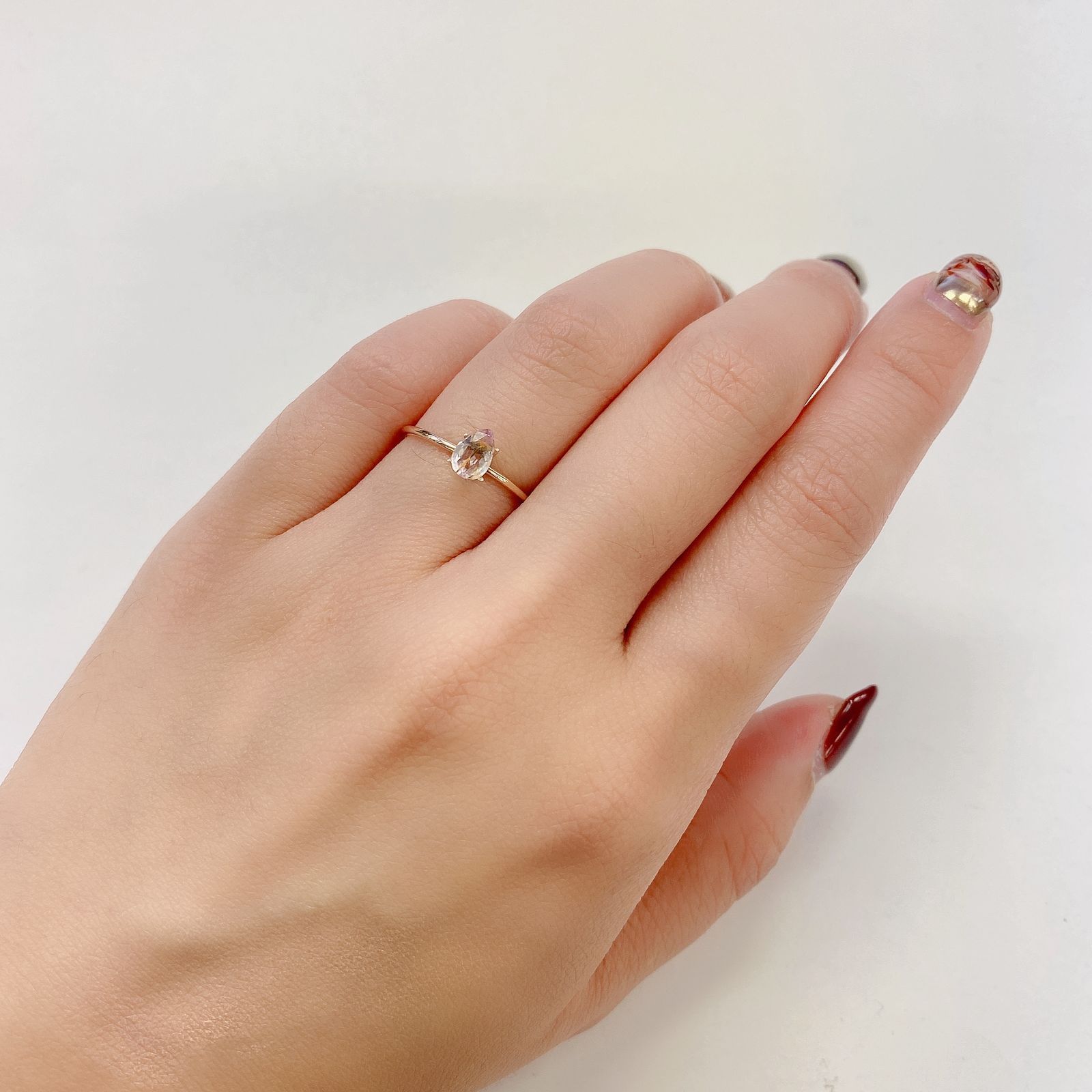 ピンクポードレッタイト (宝石名ポードレッタイト )ビルマ産 0.383ct ソ付(彩珠)[231023922]6x4.2mm前後