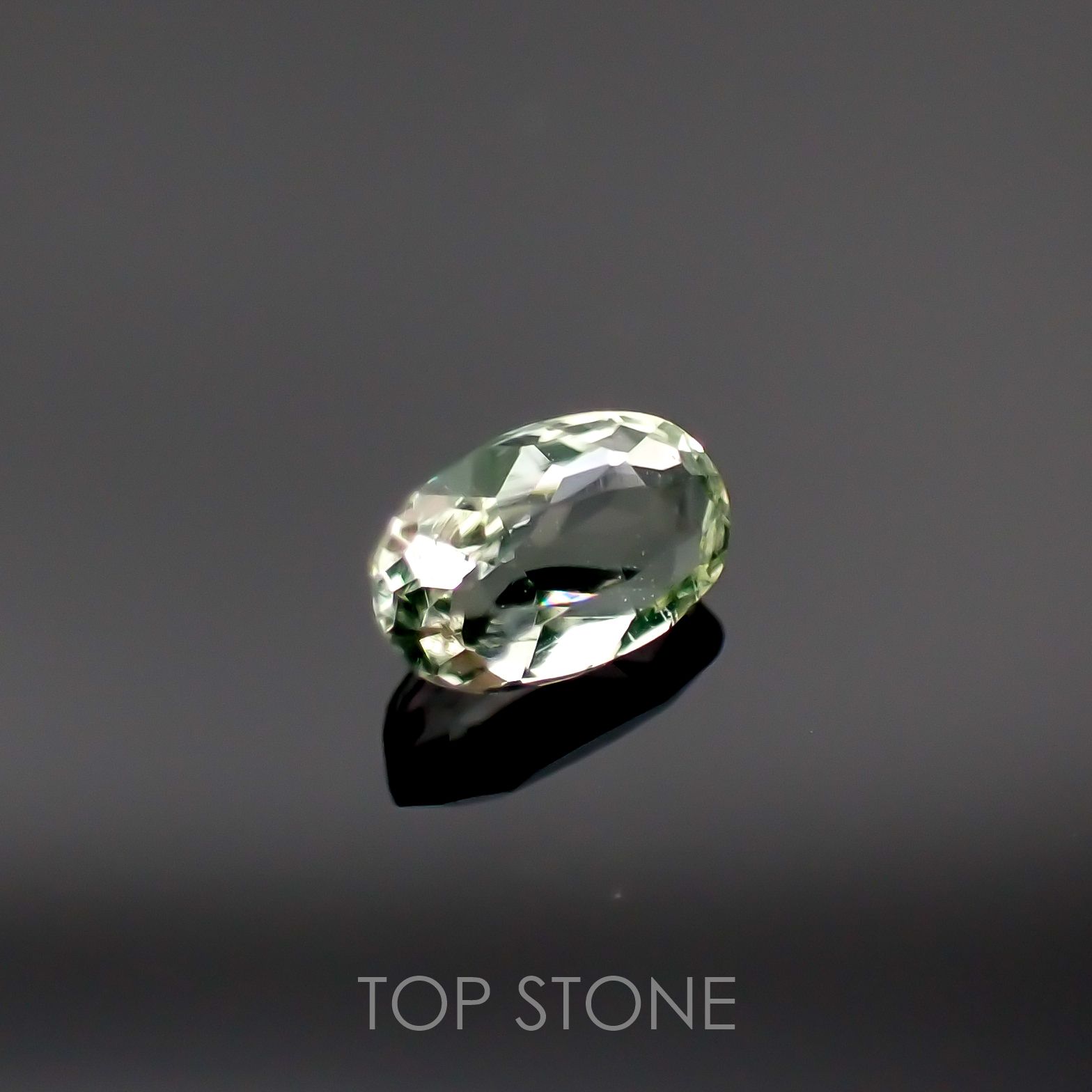 ハイアライトオパール(宝石名オパール) メキシコ産 0.124ct ソ付(彩珠)[210611150]4.1×2.5mm前後