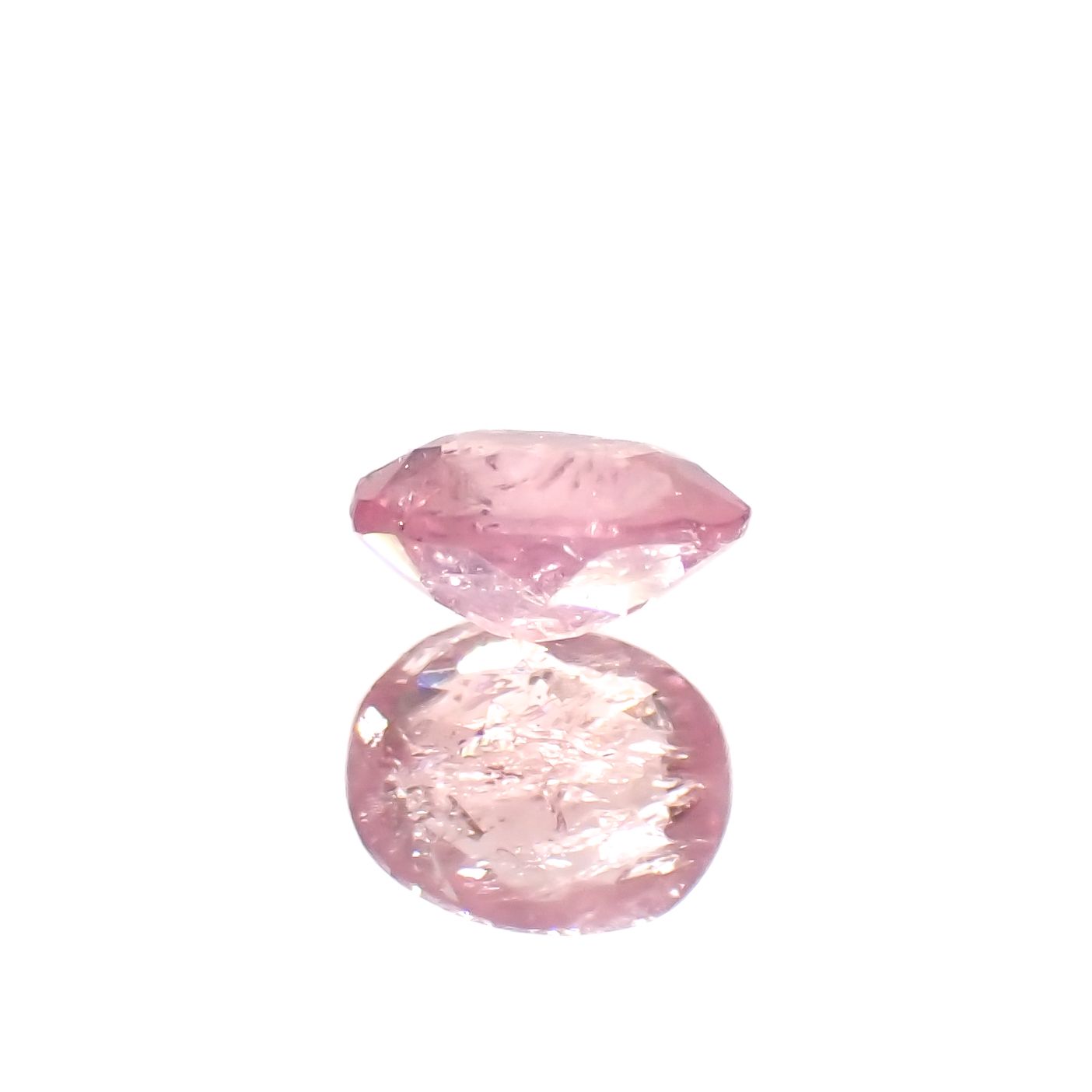 ペツォッタイト(ラズベリル)(宝石名ペツォッタイト)マダガスカル産 0.15ct 識別済[231023643]3.7x3.1mm前後