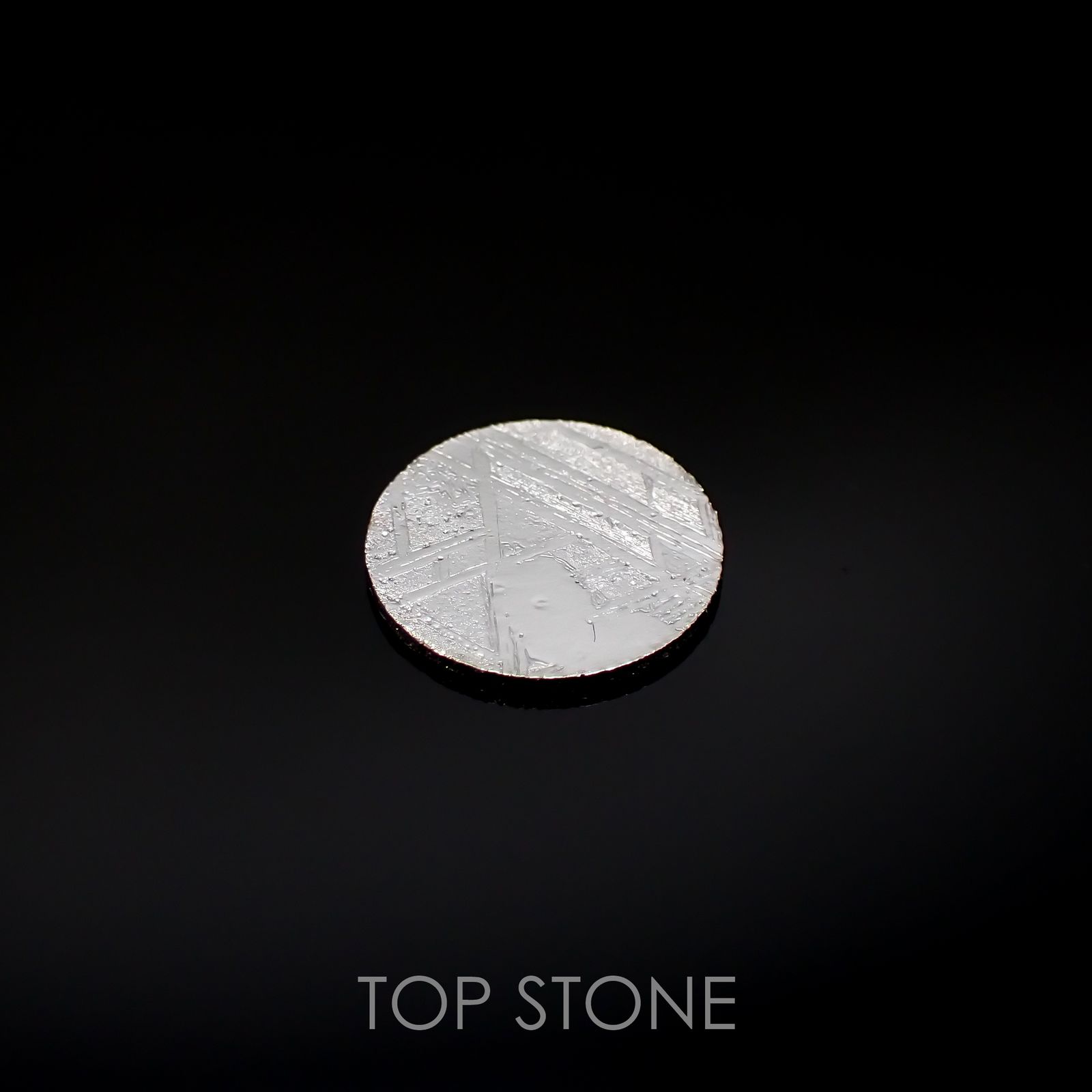 ムオニナルスタ隕石 発見地：スウェーデン 1.86ct[220115609]10x10mm前後