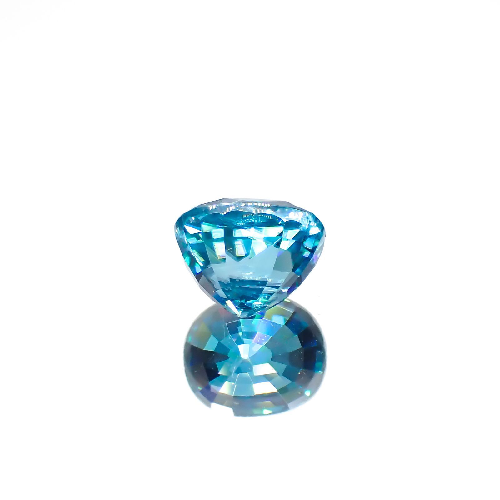 ラタナキリブルージルコン カンボジア産 1.89ct[220917927]6.5x5.4mm前後