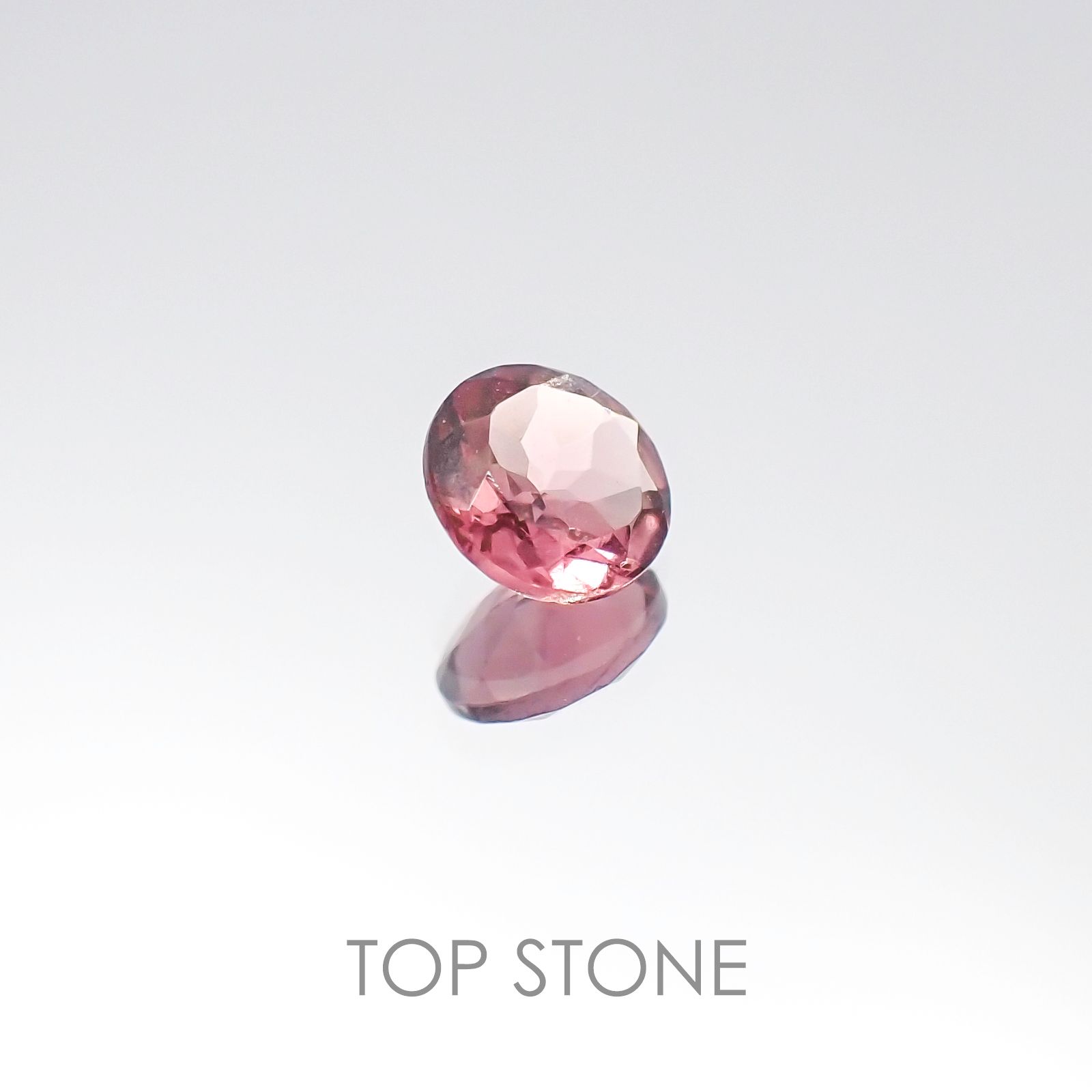 カラーチェンジマラヤガーネット タンザニア産 ルース 0.49ct[20096101]5×4.9mm前後
