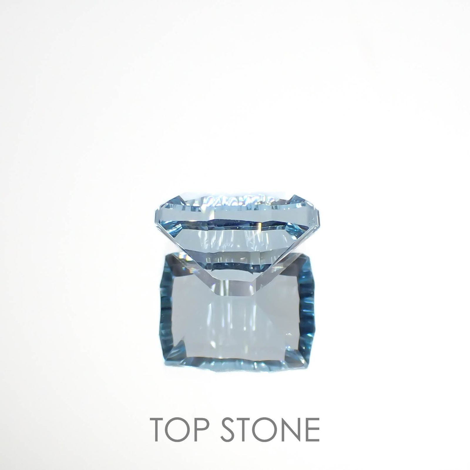 ◇カスタムカット◇ブルートパーズ ブラジル産 3.56ct[221219364]9.8x7.8mm前後