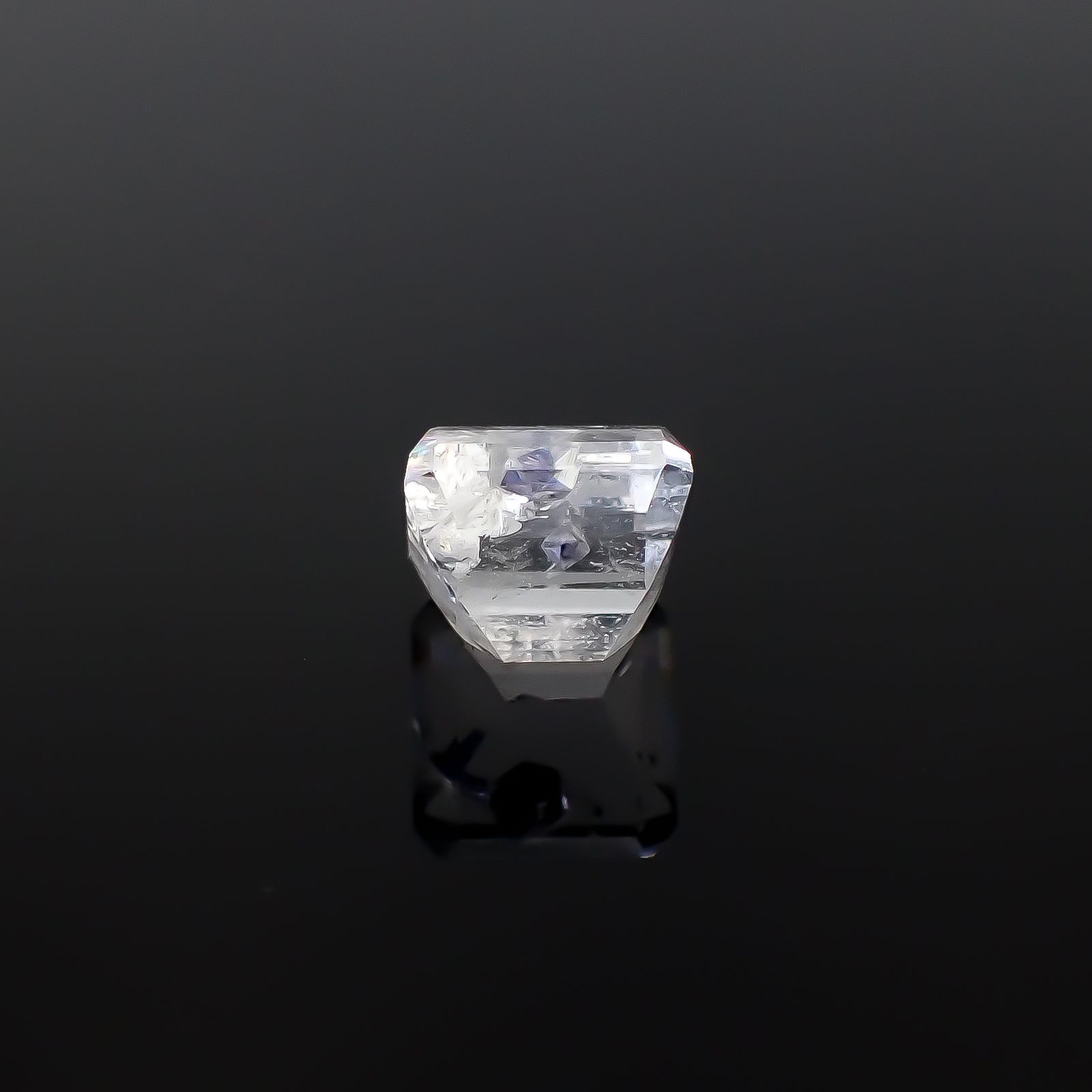フローライトインクォーツ マダガスカル産 5.25ct [250329951]9.2x9.5mm前後