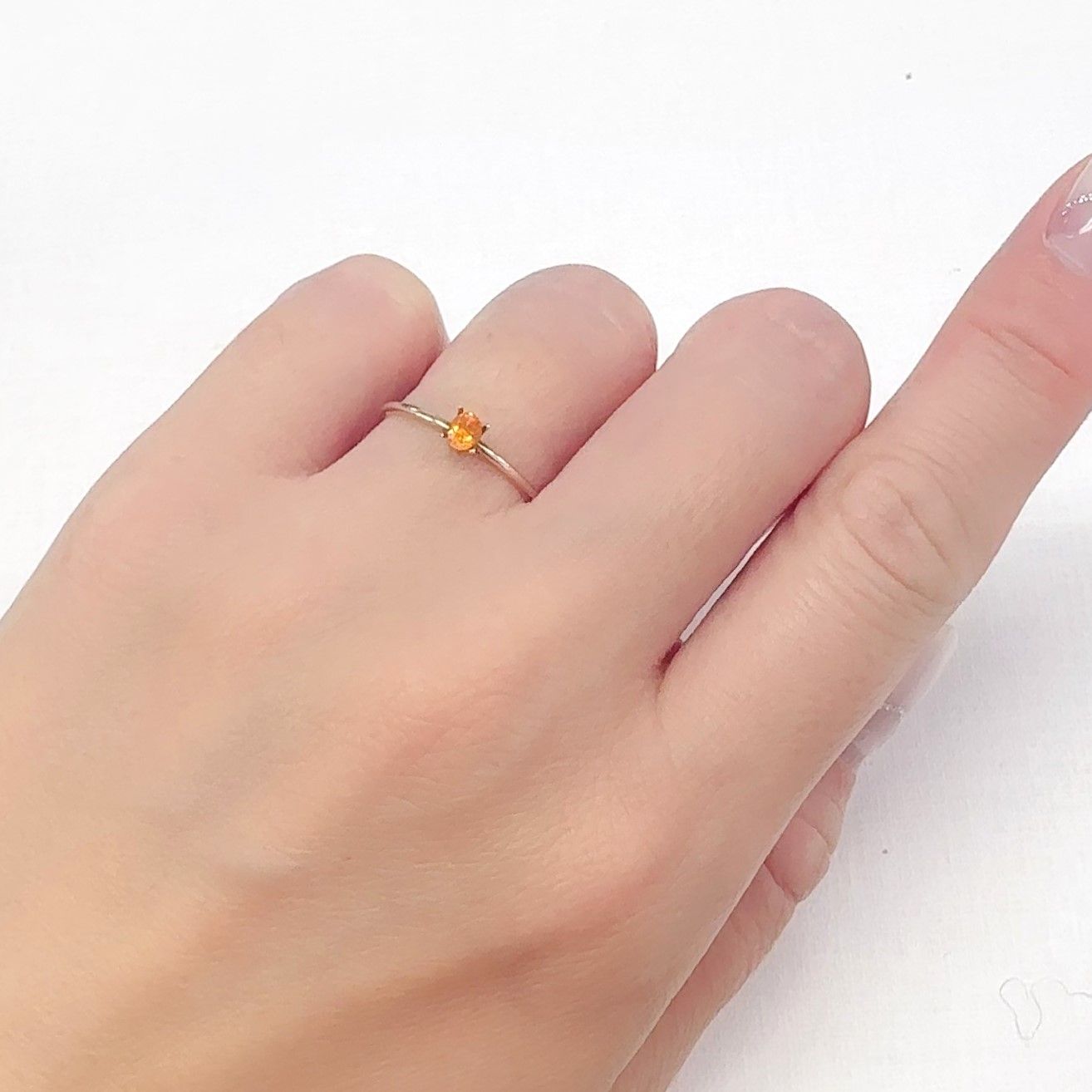 マンダリンガーネット マダガスカル産 0.22ct[240628227]3.5x2.8mm前後