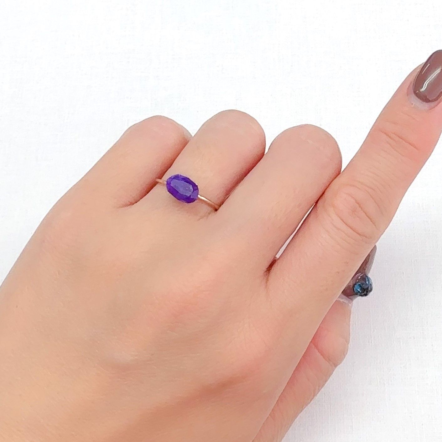 ◇カスタムカット◇スギライト 南アフリカ産 0.98ct[240628380]8.4x5.6mm前後