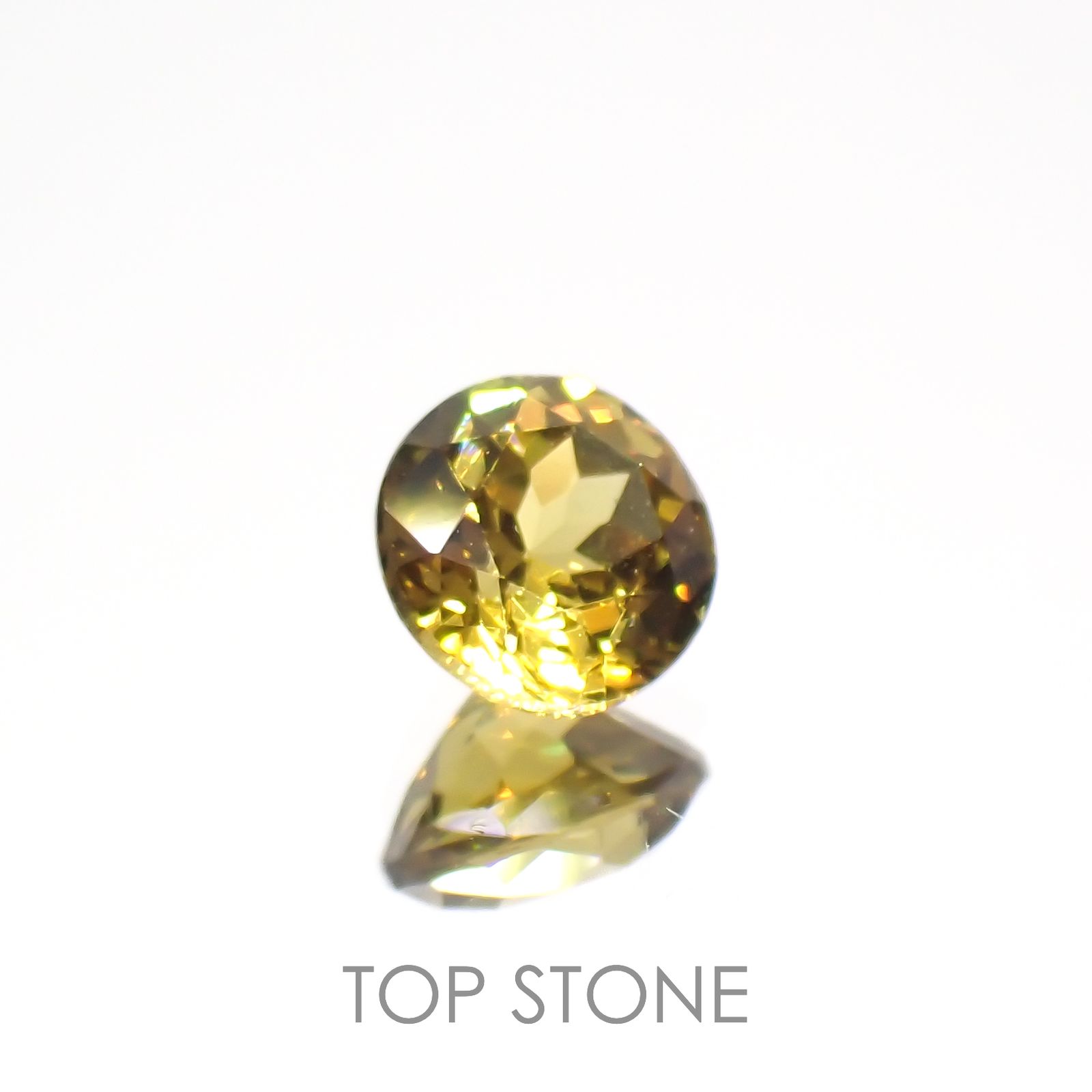 マリガーネット(宝石名グロッシュラー アンドラダイト・ガーネット)マリ共和国産 0.56ct 識別済[221219482]4.9x4.9mm前後