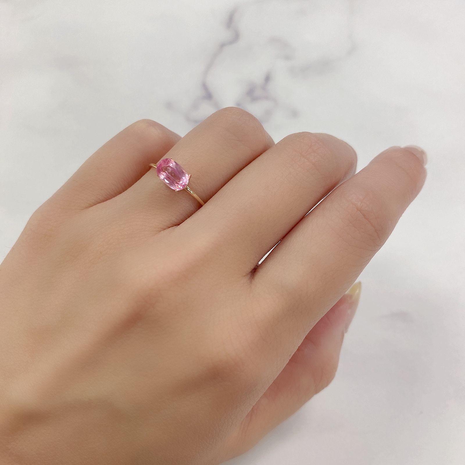 ピンクスピネル(宝石名ピンク・スピネル)タンザニア産 1.248ct ソ付(彩珠)[231124092]7.6x5.2mm前後