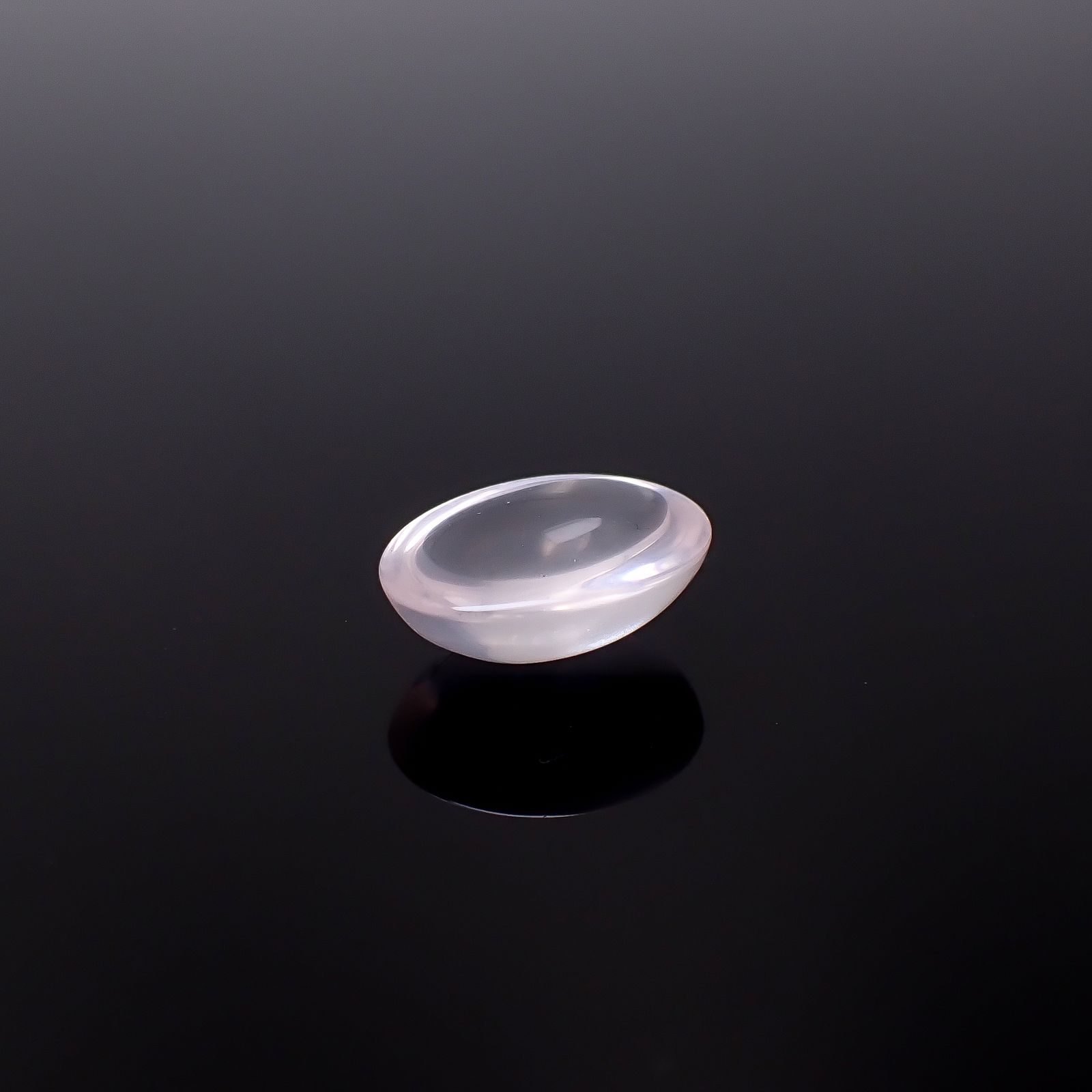 スターローズクォーツ マダガスカル産 2.98ct / 11.2x9mm前後 [250730819]