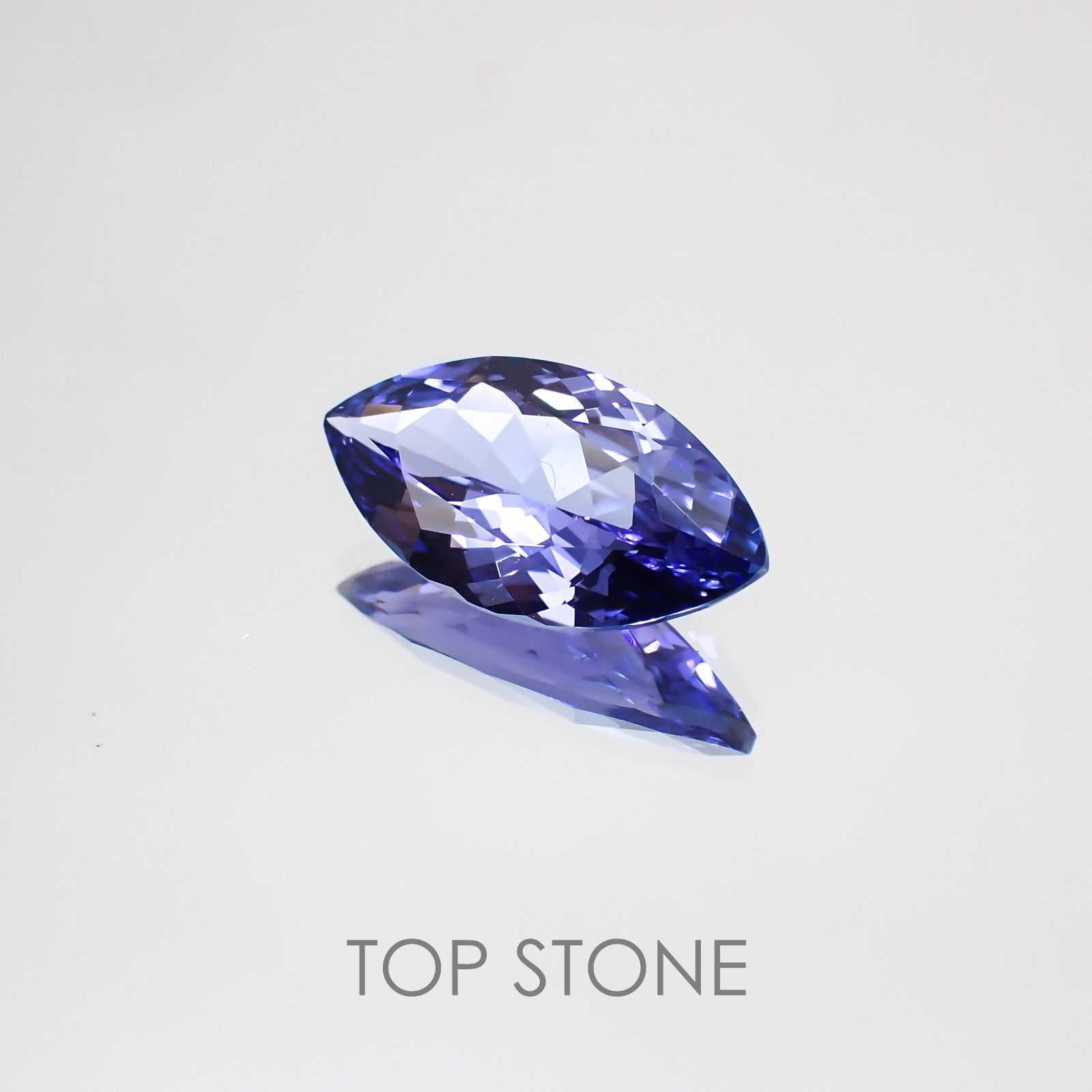 タンザナイト(宝石名タンザナイト) タンザニア産 2.483ct ソ付(彩珠)[210310313]13.1×7mm前後
