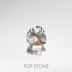 アベンチュリンアクアマリン(宝石名アクアマリン) ナイジェリア産 2.19ct 識別済[210712980]8.1×8mm前後