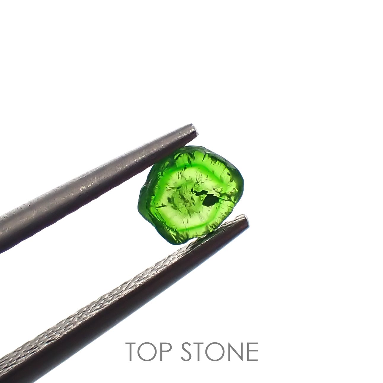デマントイドガーネット(宝石名デマントイド・ガーネット) 原石・結晶 0.33ct 識別済[210912780]4.9×4.4mm前後