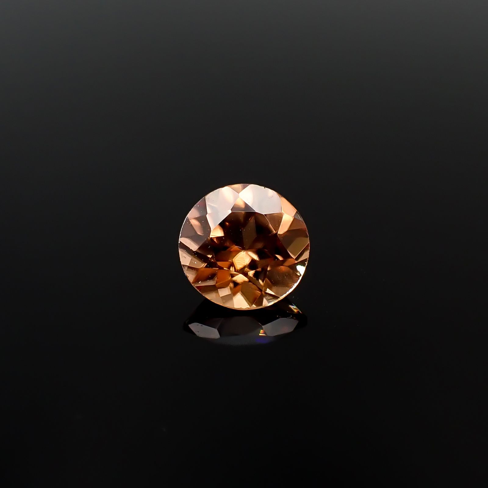 オレンジジルコン スリランカ/カンボジア産 1.80ct[240628113]7x7mm前後