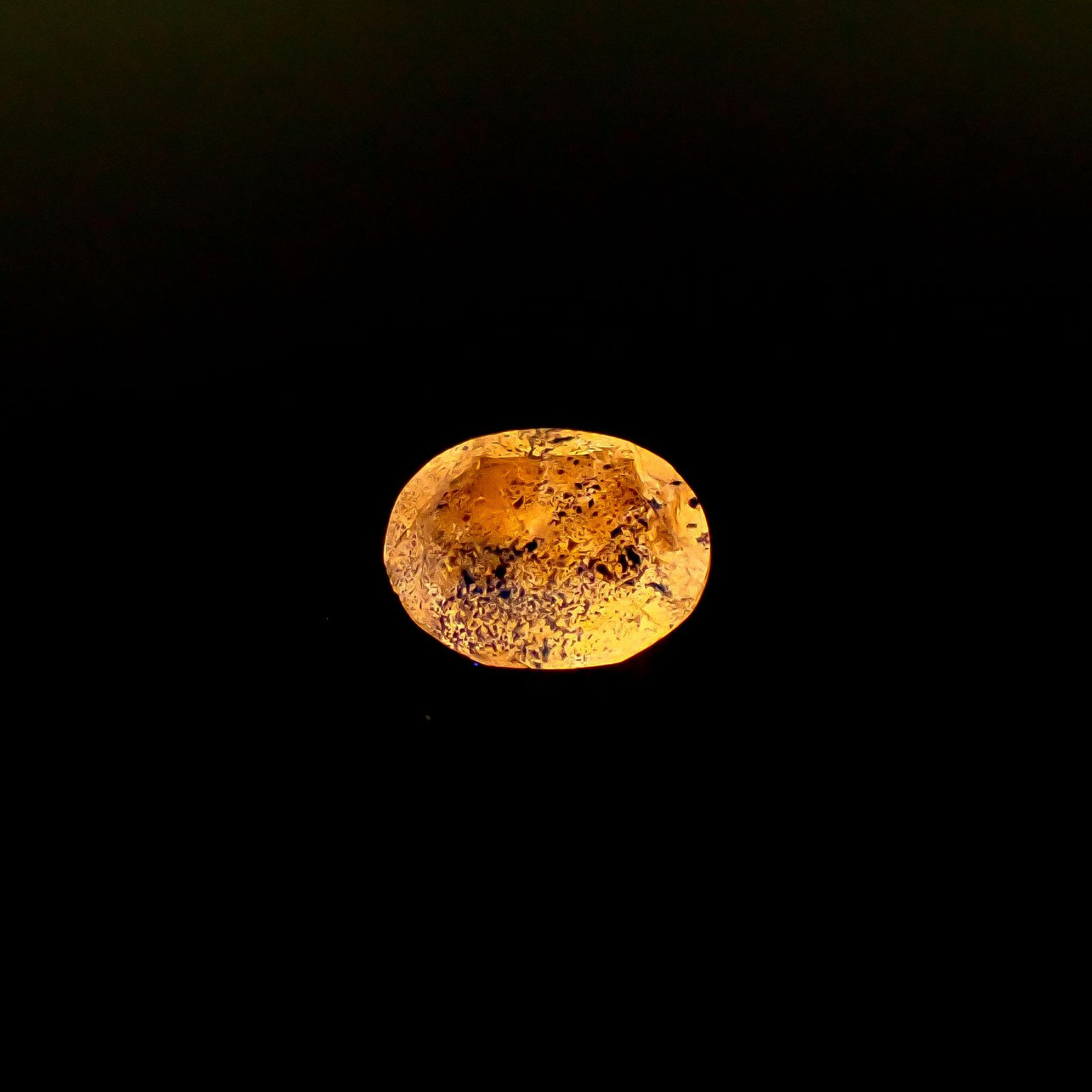 ラズライトインソーダライト フルオレッセンス アフガニスタン産 1.45ct [250530465]9x7.4mm前後