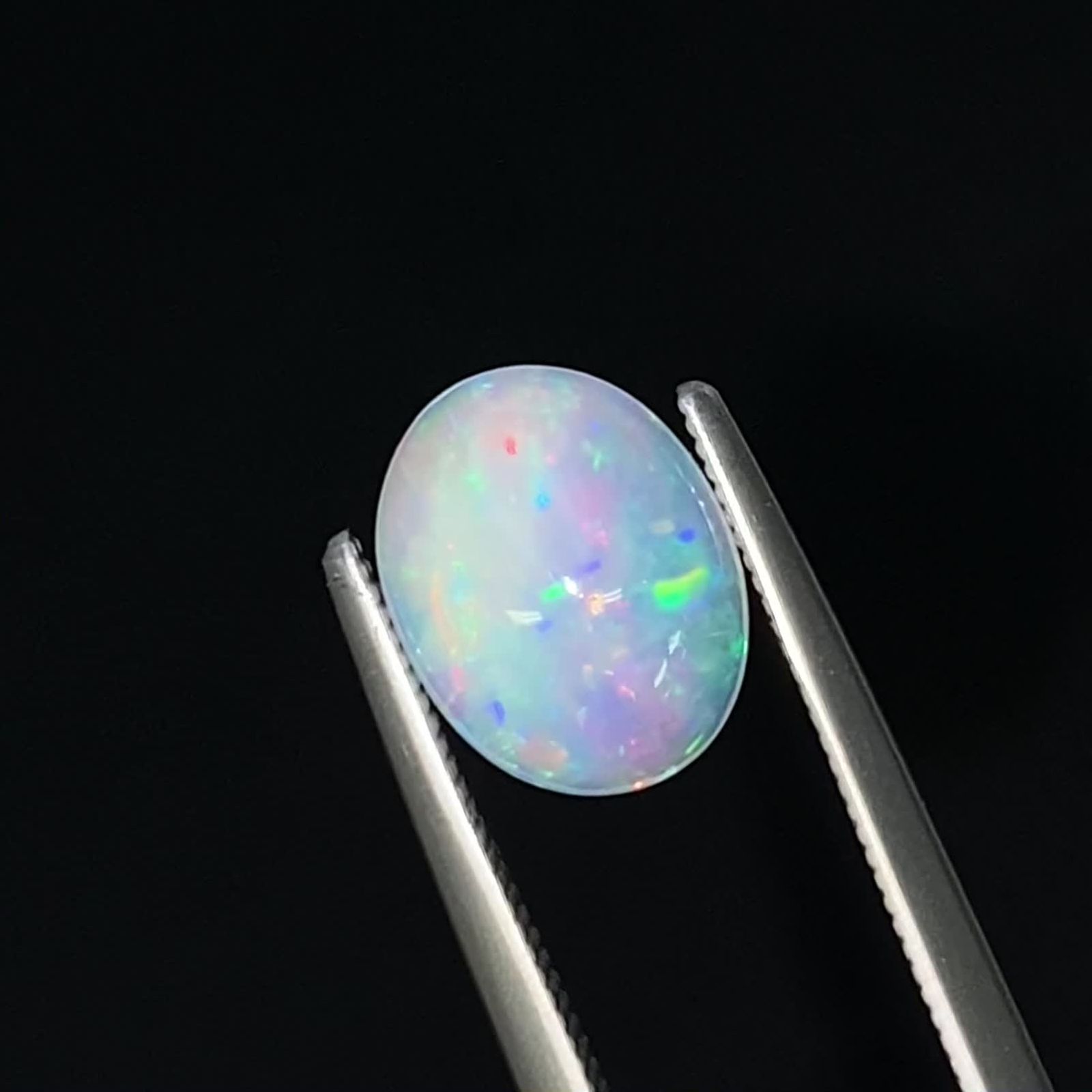 エチオピアオパール エチオピア産 1.06ct[240929033]9.2x7.2mm前後