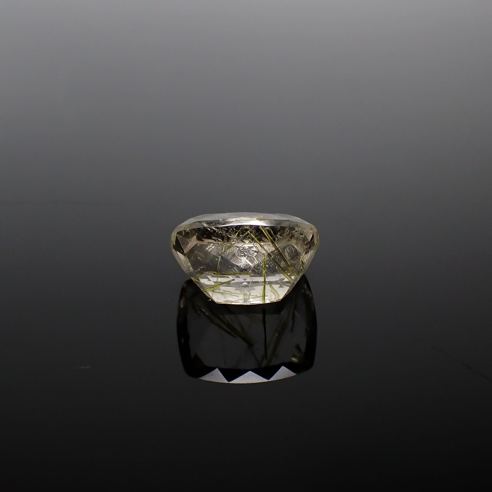 エピドートインクォーツ ブラジル産 8.64ct [240427301]14.1x11.8mm前後