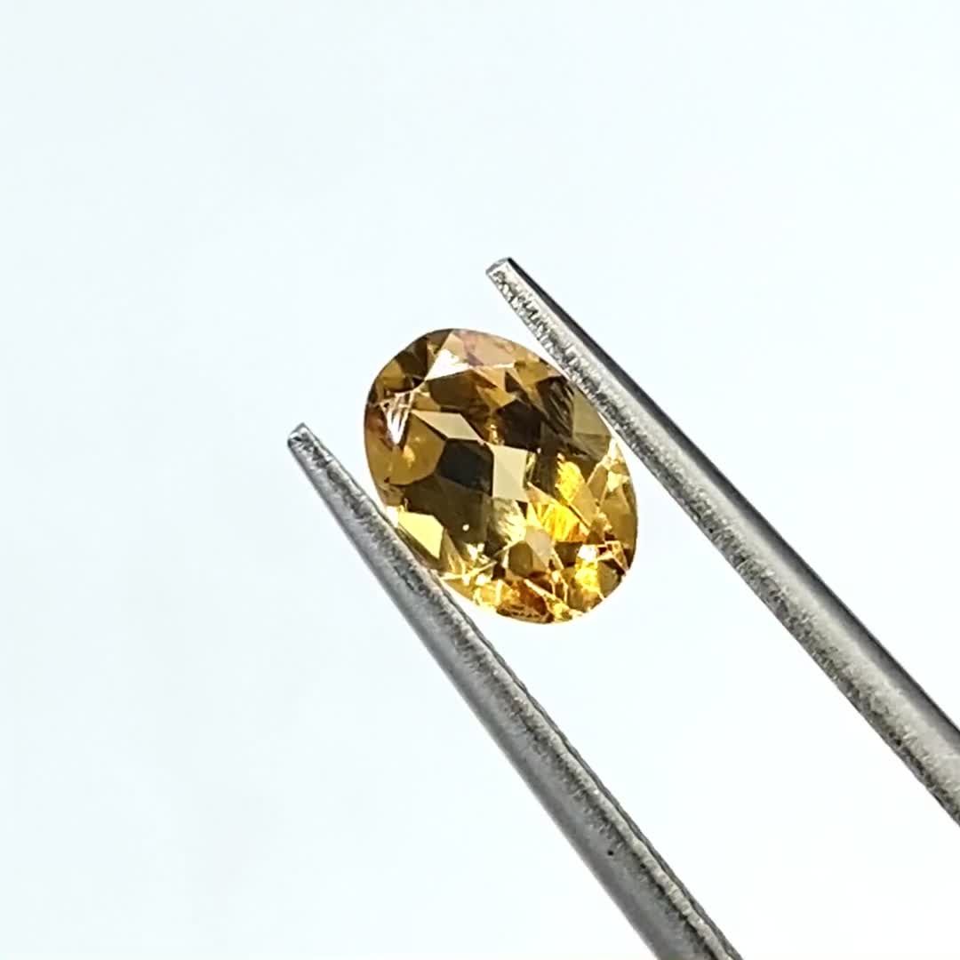 シンハライト(宝石名シンハライト)スリランカ産 0.24ct 識別済