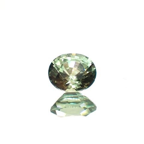 アレキサンドライト(宝石名アレキサンドライト)タンザニア産 0.39ct 識別済[230321353]4.5x3.8mm前後