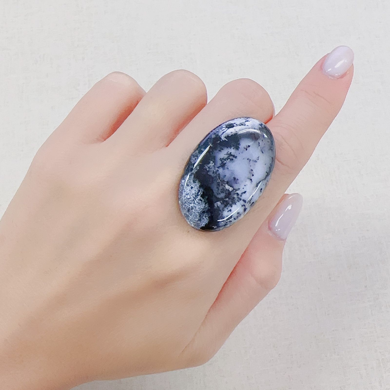 デンドリチックオパール ブラジル産 48.91ct[230722768]37.1x23.4mm前後