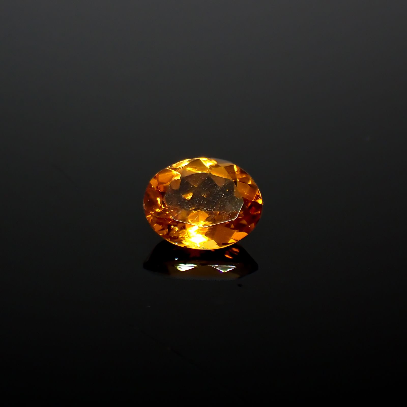 マデイラシトリン ブラジル・ミナスジェライス州産 2.14ct[240427129]9.8x7.9mm前後 | TOP STONE(トップストーン)