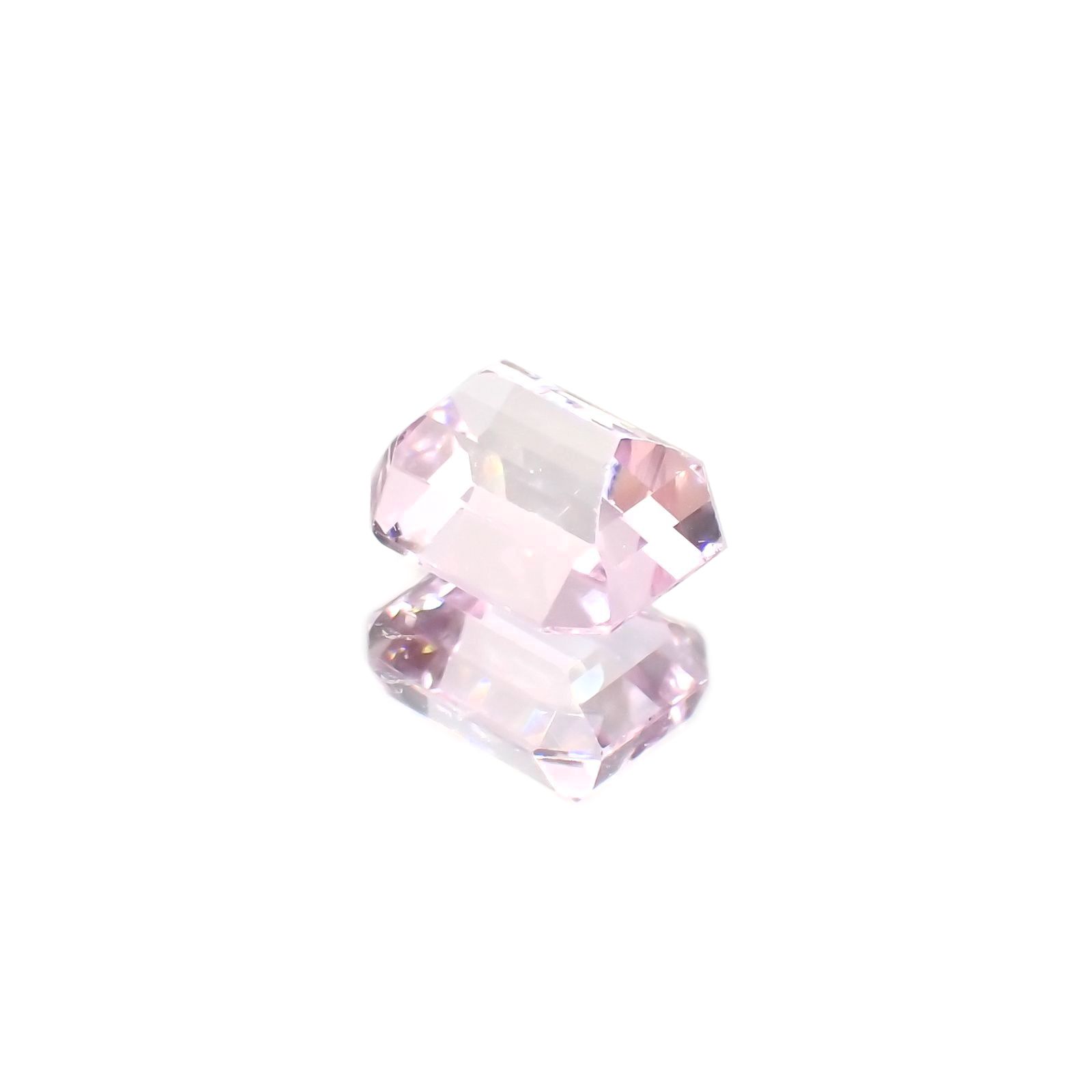 クンツァイト(宝石名クンツァイト)アフガニスタン産 3.76ct 識別済[250115230]9.3x7.8mm前後