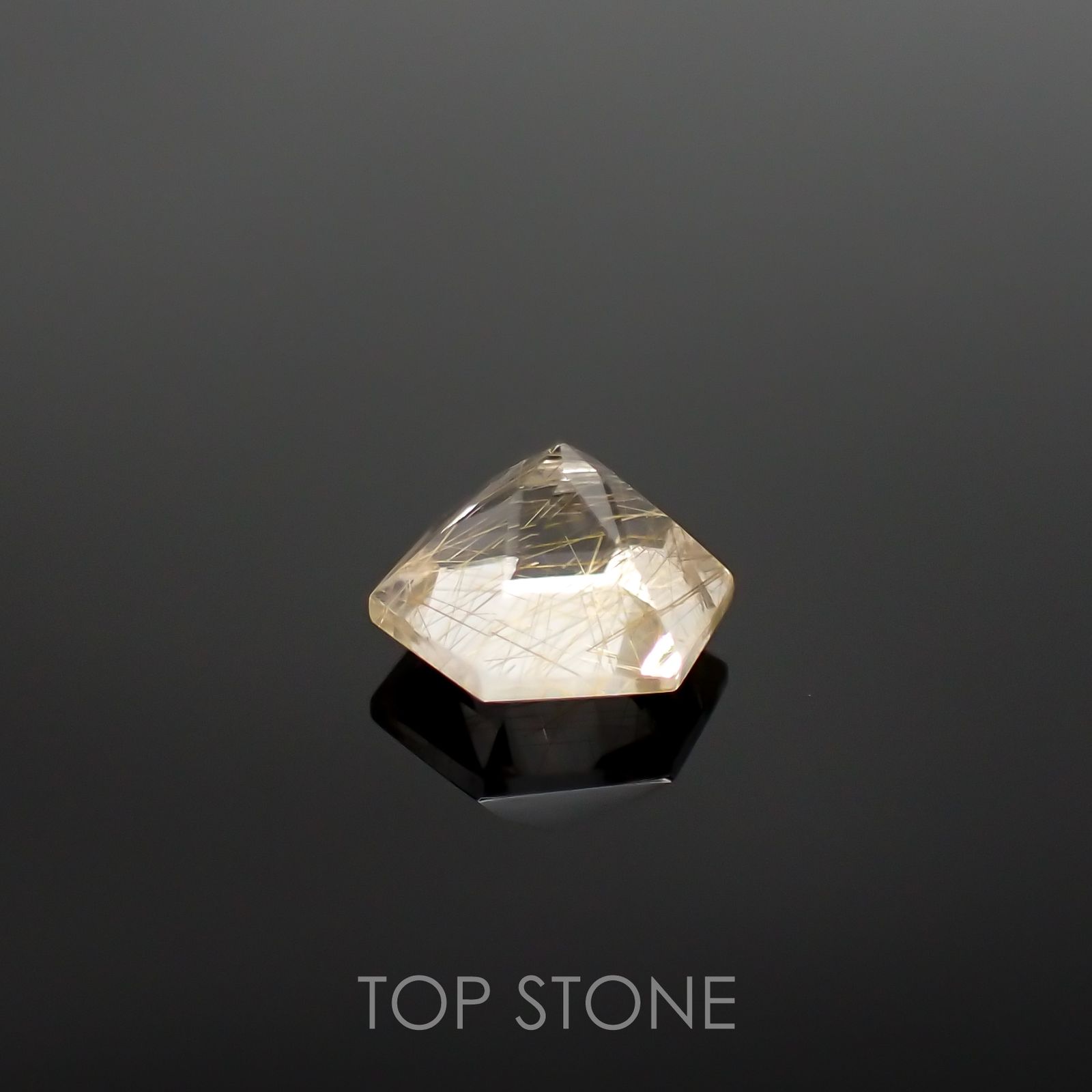 ◇ヘキサゴンカット◇ルチルクォーツSA(宝石名ルチルレイテッド・クォーツ) ブラジル産 0.91ct 識別済[210611300]6.1×6.1mm前後