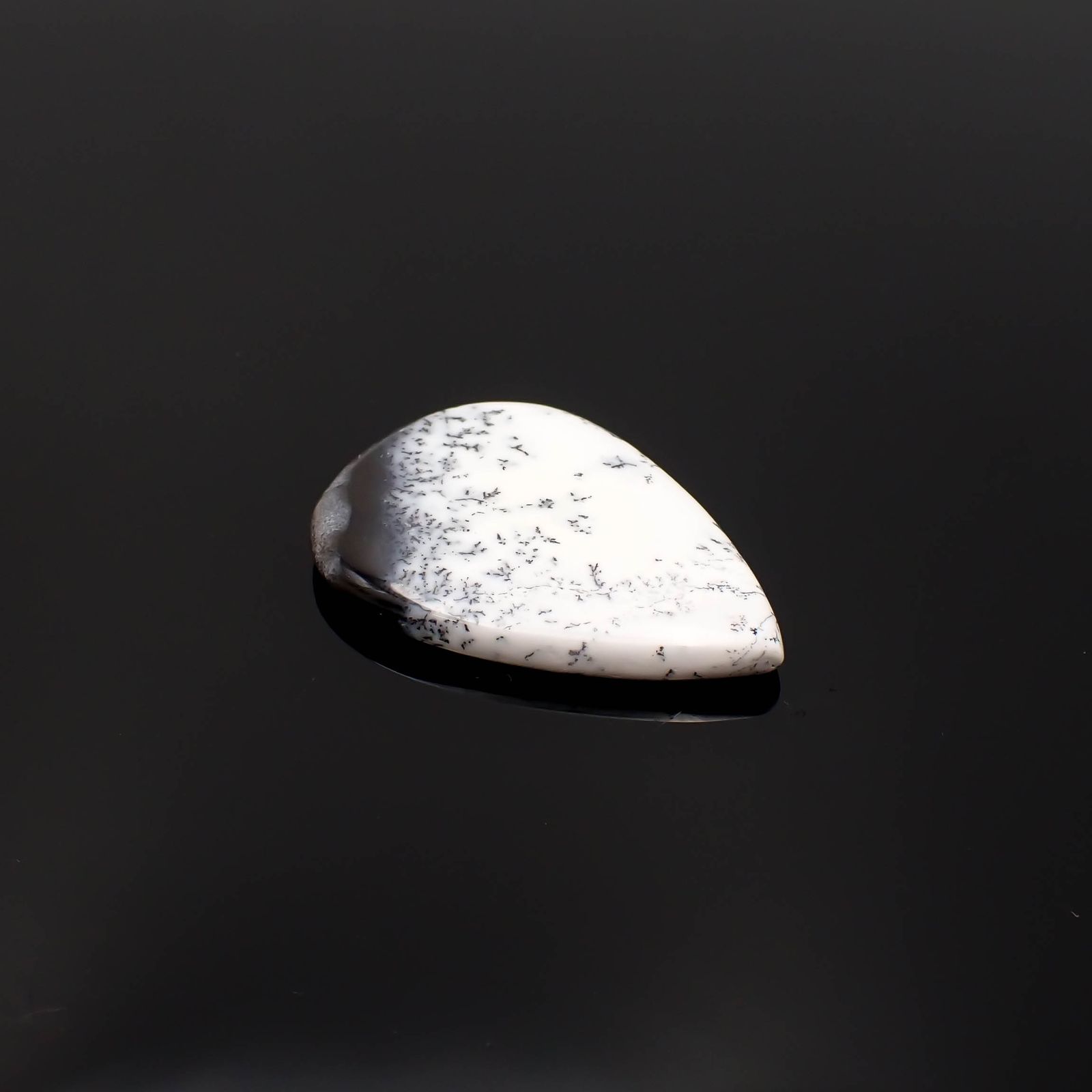 デンドリチックオパール ブラジル産 33.03ct[230722769]36.2x26.2mm前後