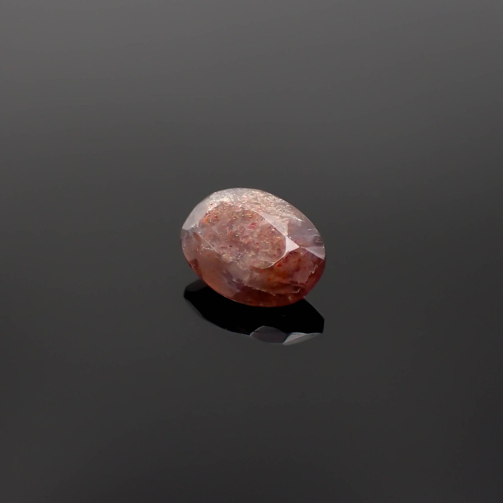 ブラッドショットアイオライト インド産 1.32ct[230622530]9x6.6mm前後